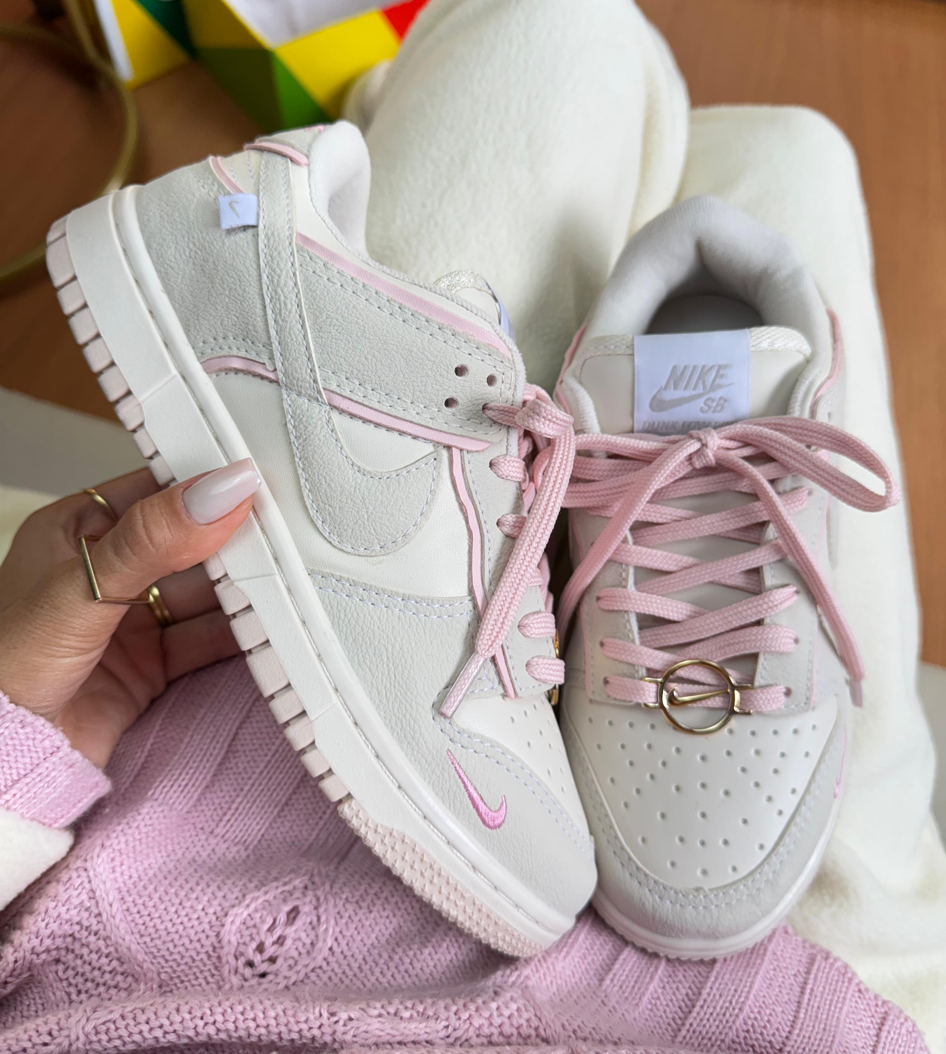 #003 Dunk Low Pro by 02 do 34 ao 39 R$224,90