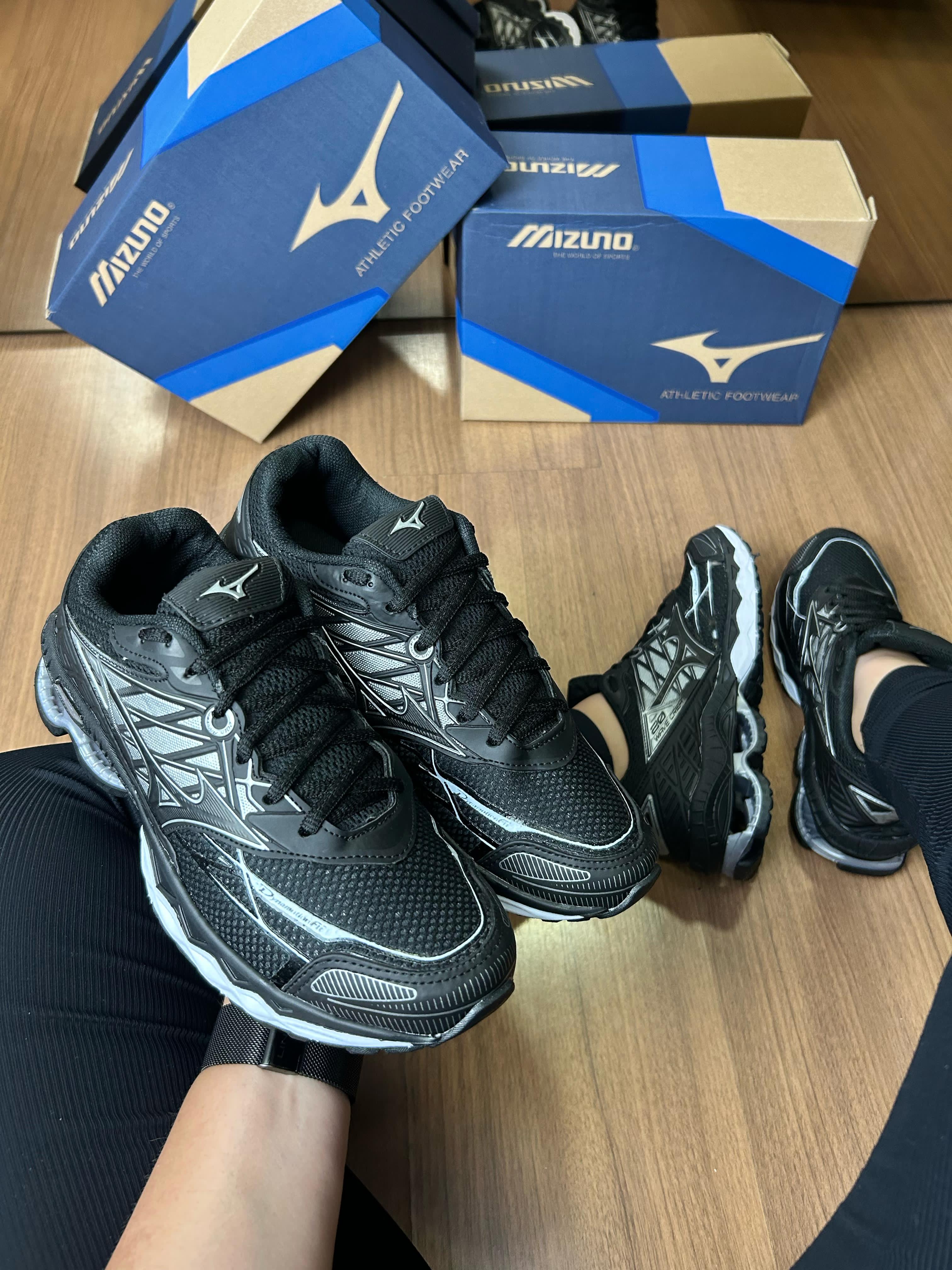 #007 Mizuno Wave Creation 20 do 38 ao 43 R$229,90