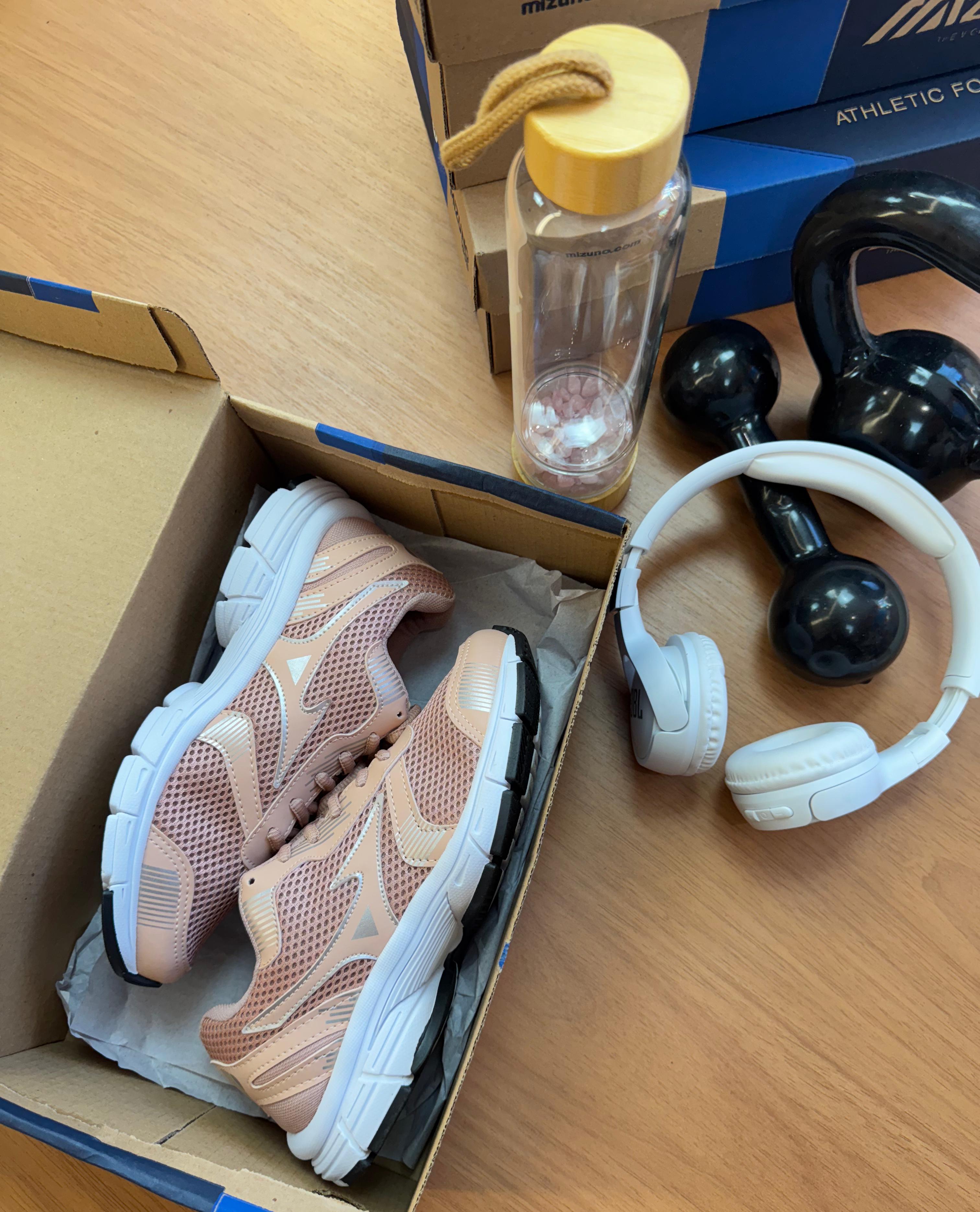 #012 Mizuno Nirvana do 34 ao 39 R$209,90