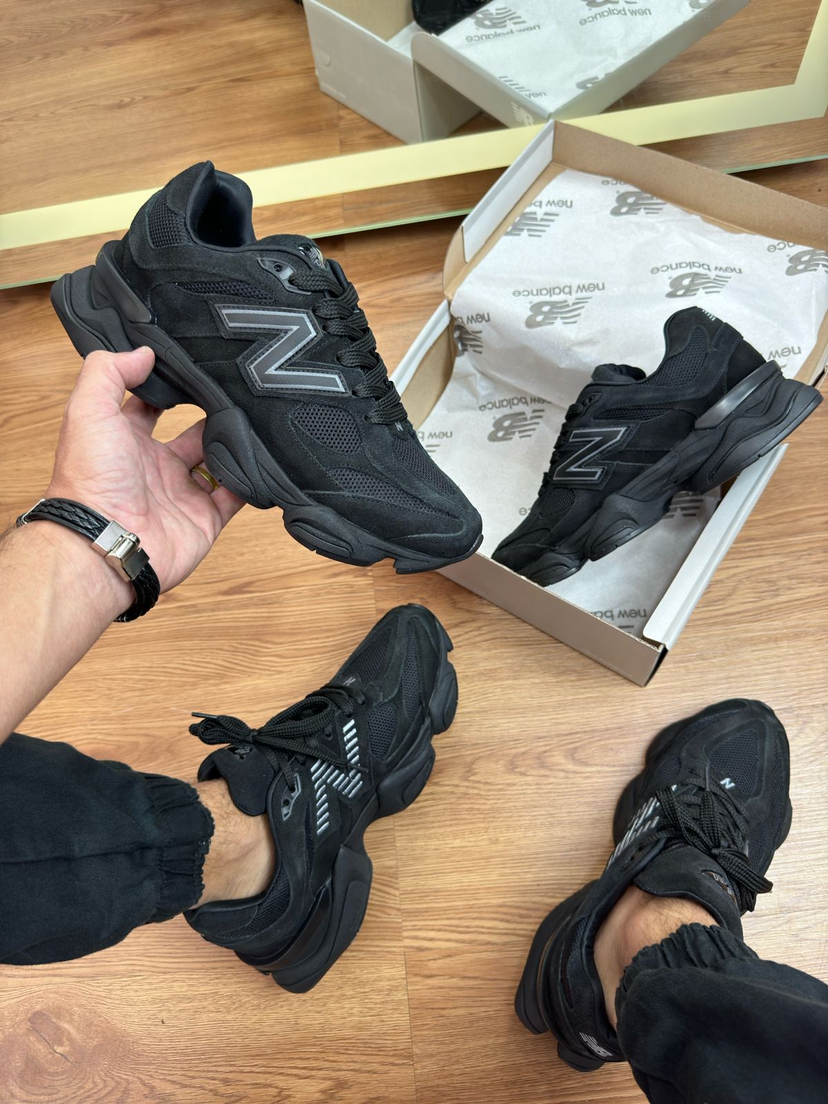 #016 New Balance 9060 couro preto do 38 ao 43 R$339,90