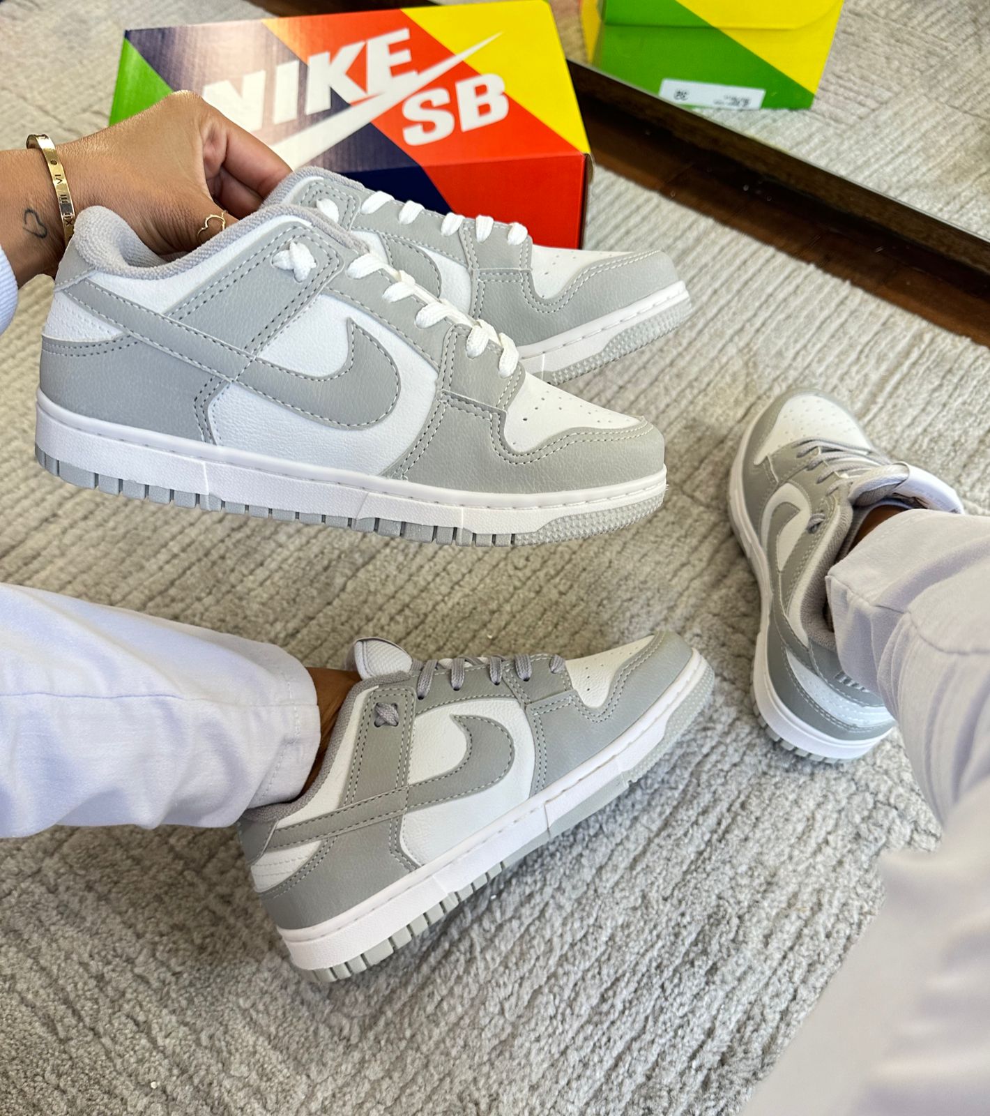 #025 Nike Dunk Low cinza branco do 34 ao 43 R$219,90