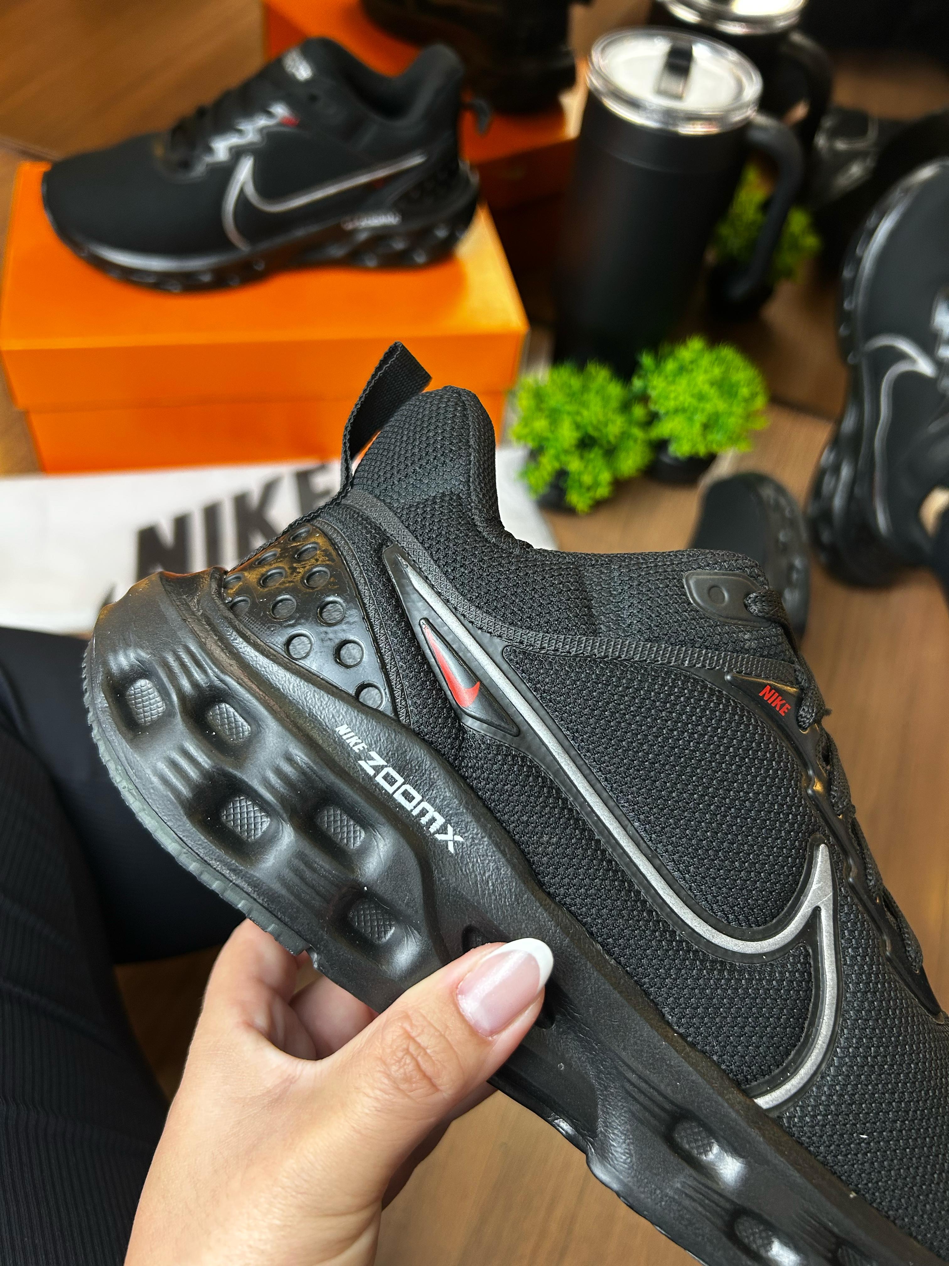 #026 Nike Zoomx Flyknit do 34 ao 43 R$239,90