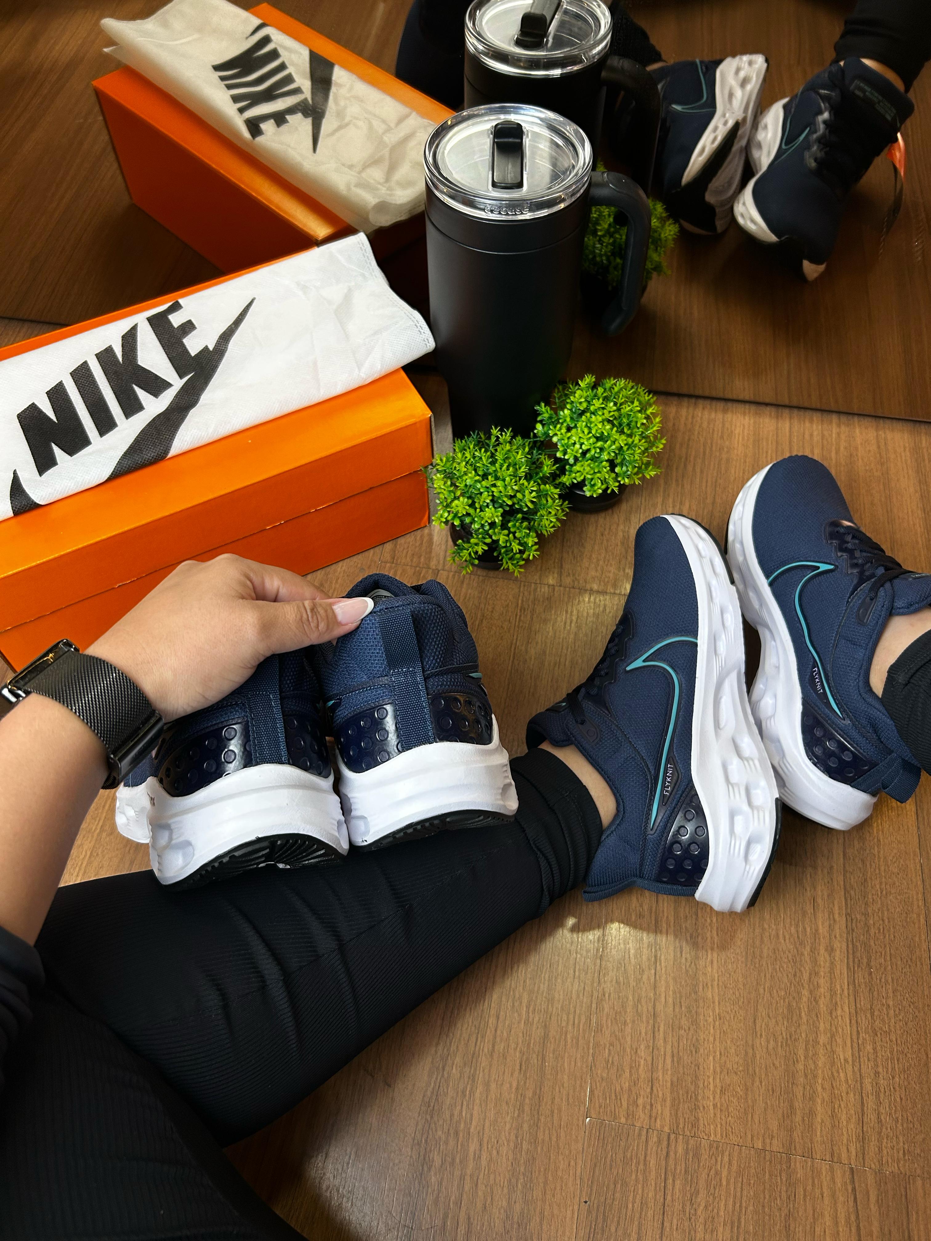#027 Nike Zoomx Flyknit do 34 ao 39 R$219,90