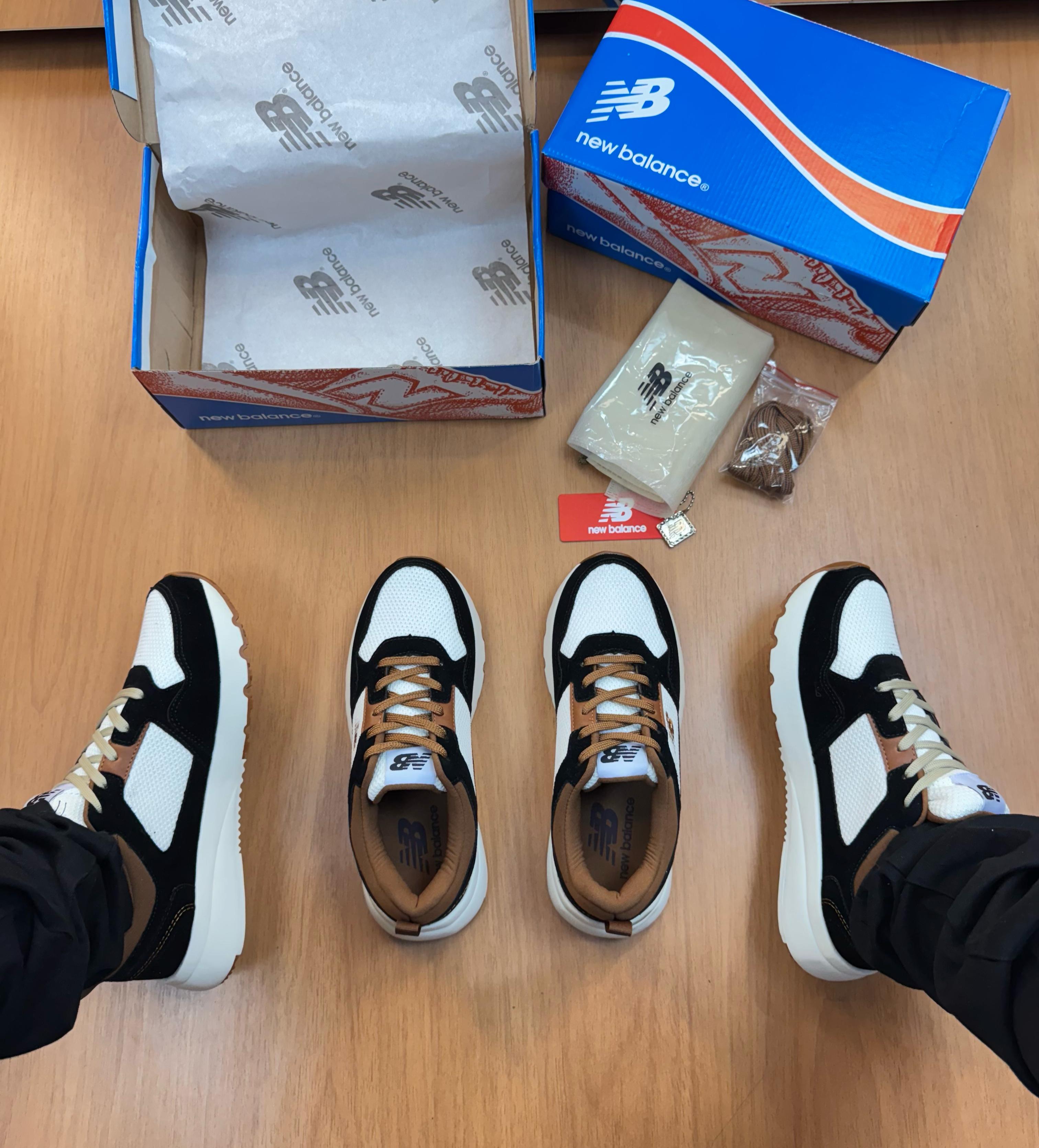 #029 New Balance Drops camurça do 38 ao 43 R$269,90