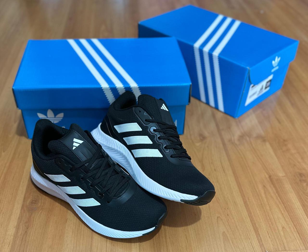 #030 Adidas Falcon 3.0 preto branco do 38 ao 43 R$237,90