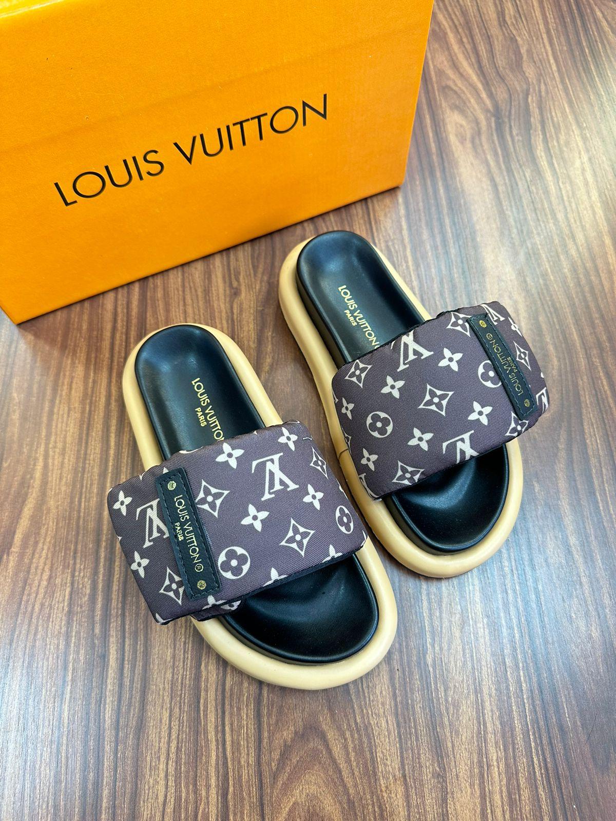 #038 Papete Louis Vuitton do 34 ao 39 R$212,90