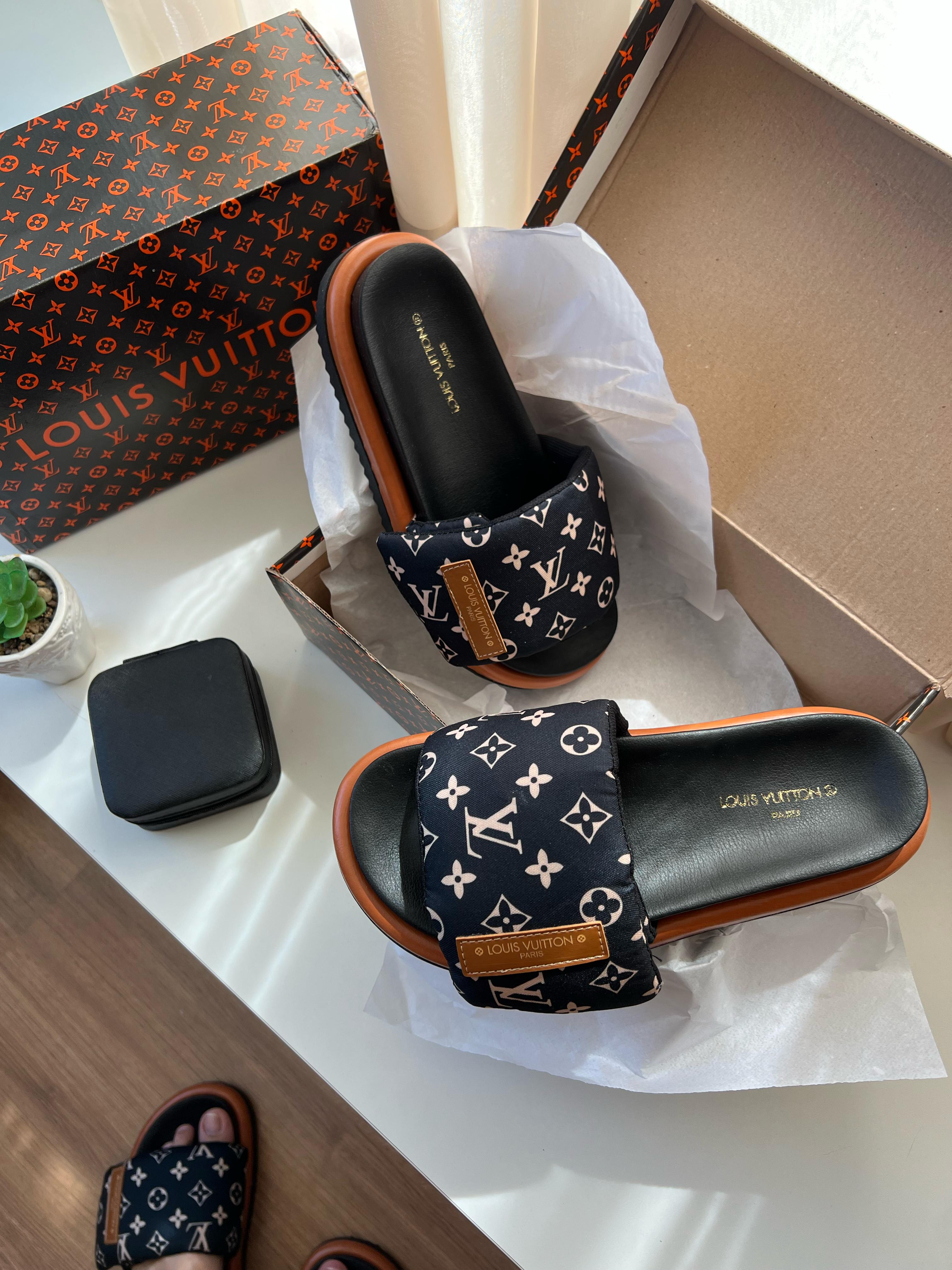 #050 Chinelo Louis Vuitton azul marinho laranja do 34 ao 39 R$237,90