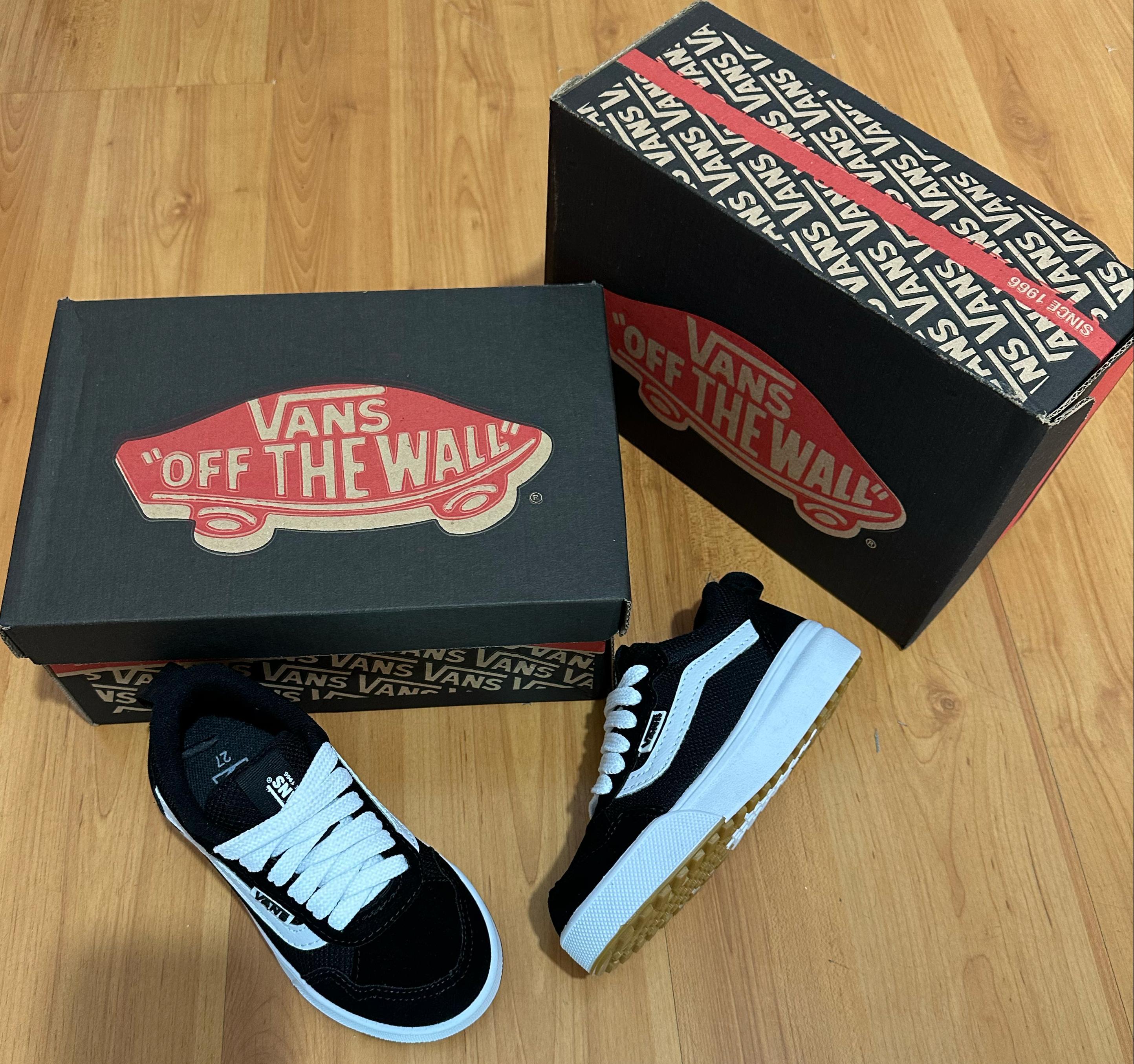 #055 Vans Ultrarange infantil preto branco do 27 ao 33 R$154,90