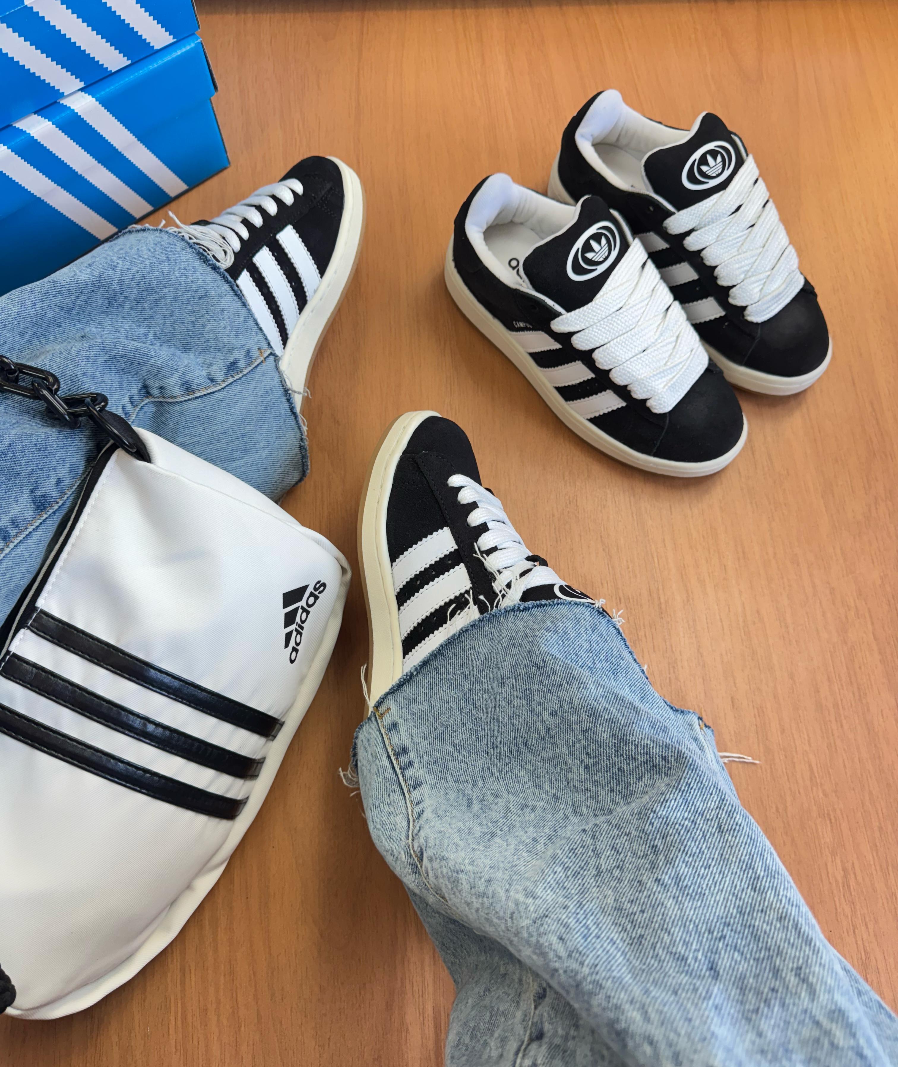 #074 Adidas Campus OOs couro prime preto do 34 ao 43 R$319,90