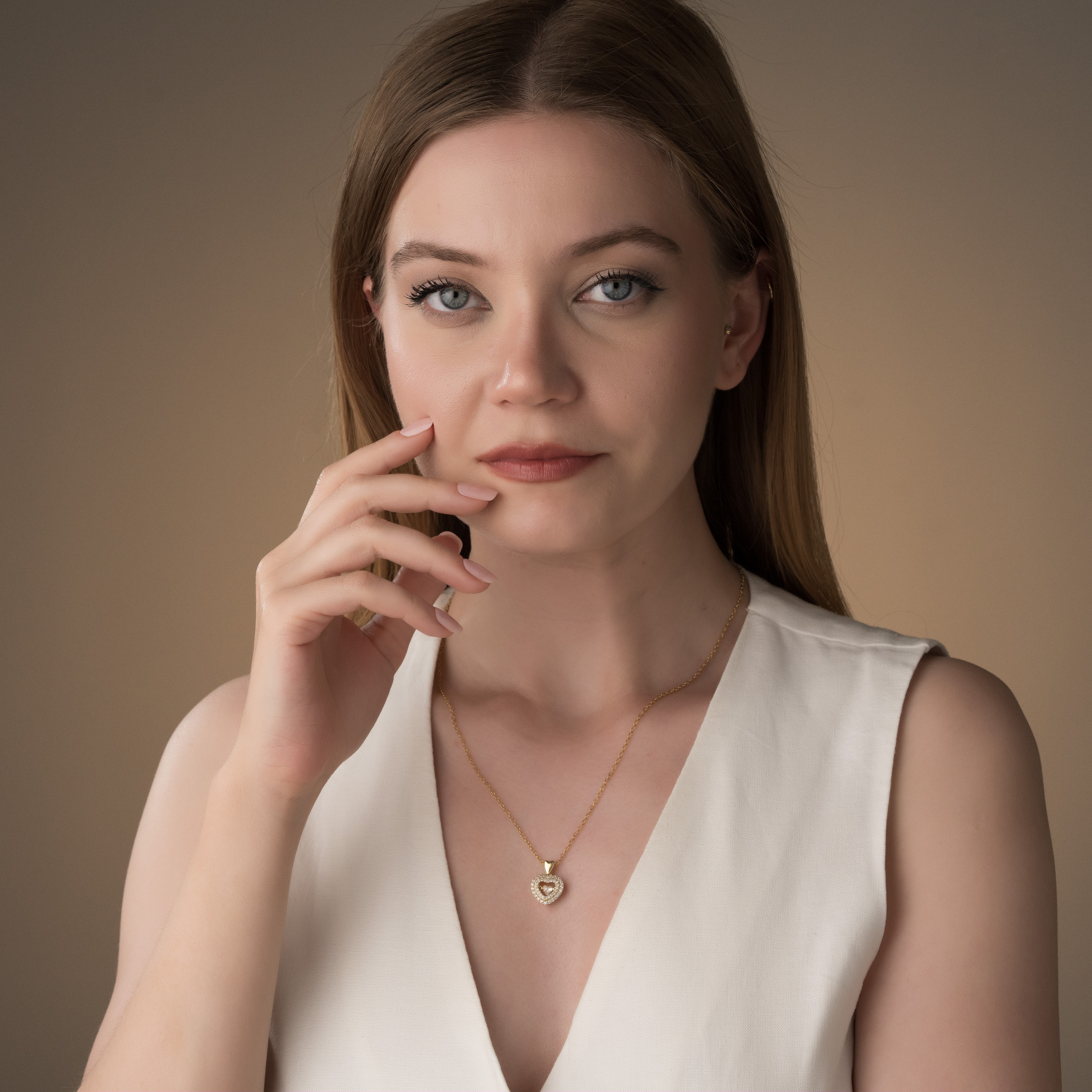 Gold Heart Pendant Necklace