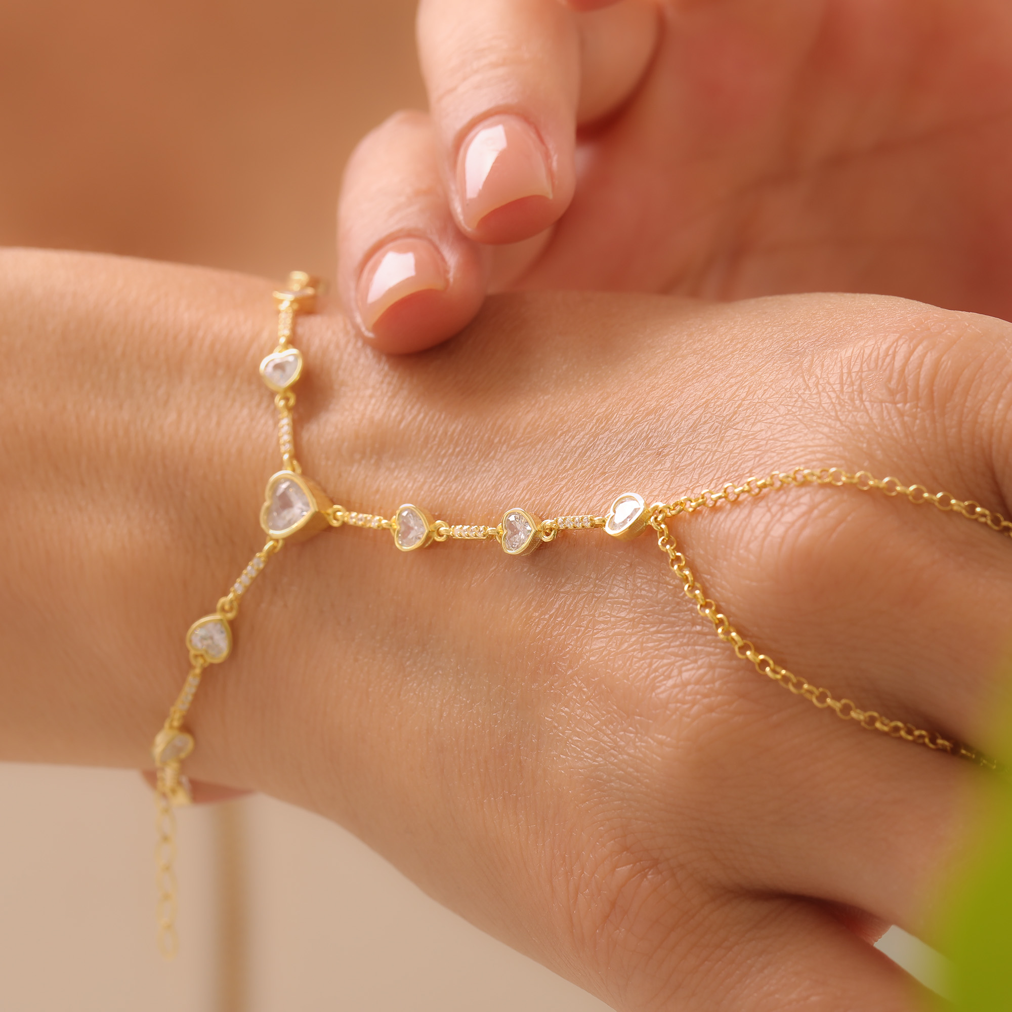 Elegant Gold Hand Chain Bracelet