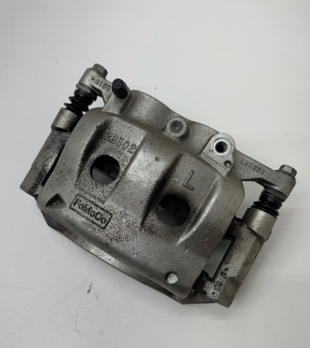 2019 - 2023 FORD RANGER FRONT LEFT DRIVER SIDE BRAKE CALIPER OEM LH