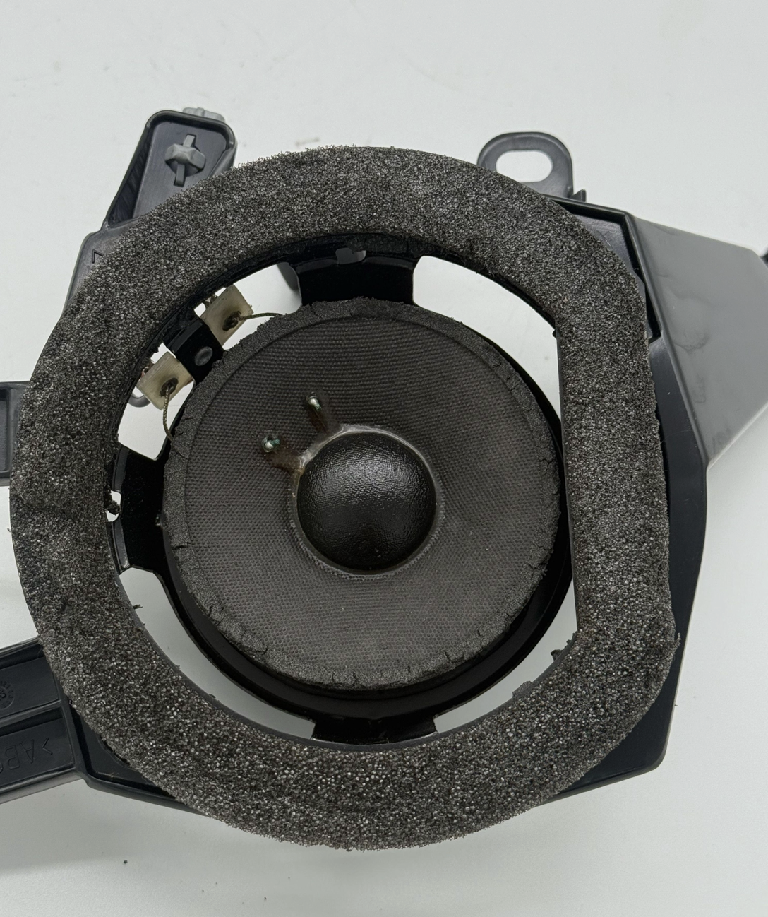 2002-2010 LEXUS SC430 PASSENGER SIDE REAR DOOR MARK LEVINSON SPEAKER ASSEMBLY