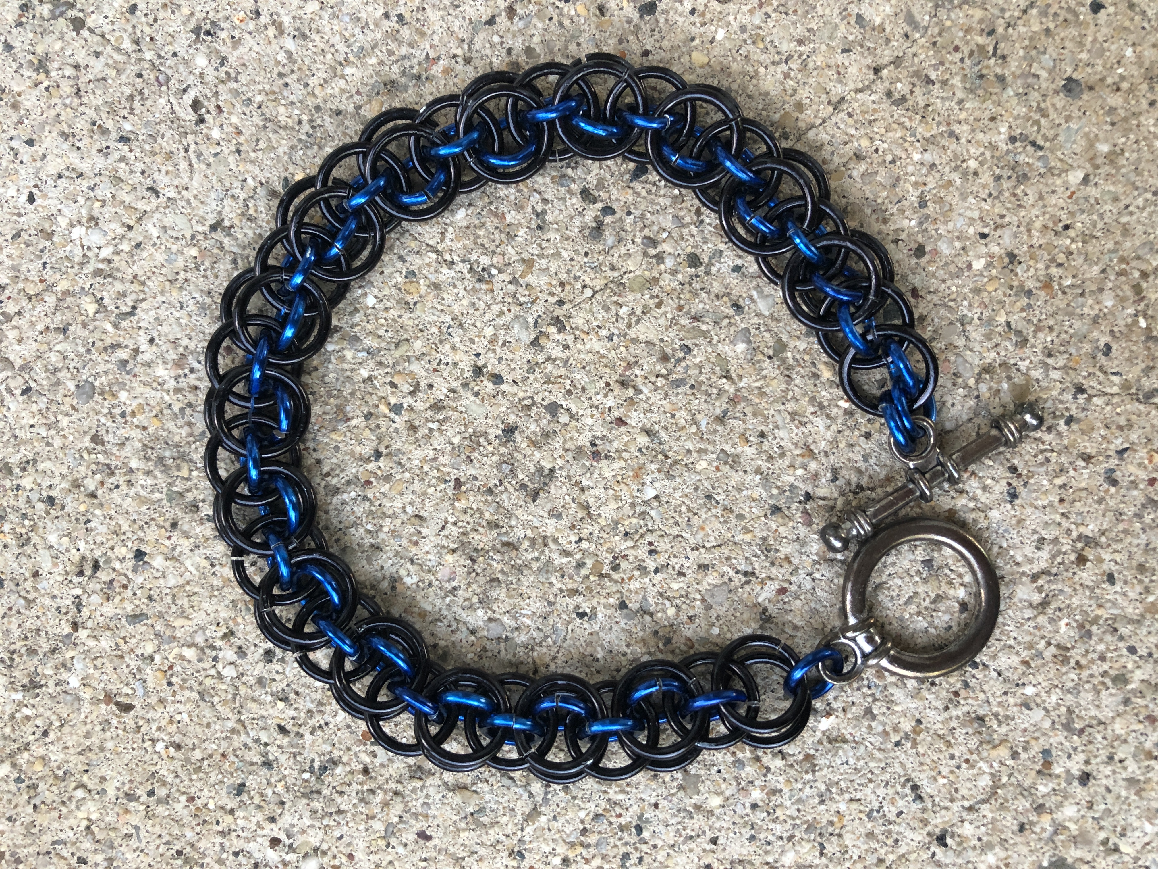 Black & Blue Chainmaille Bracelet