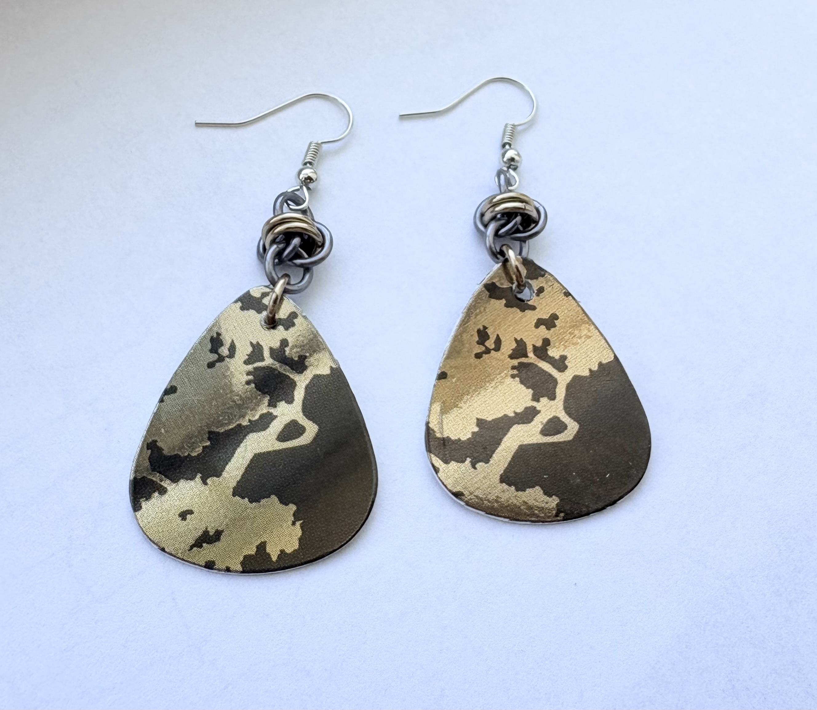 Dark Grey and Champagne Oriental Bonsai Teardrop Earrings v1