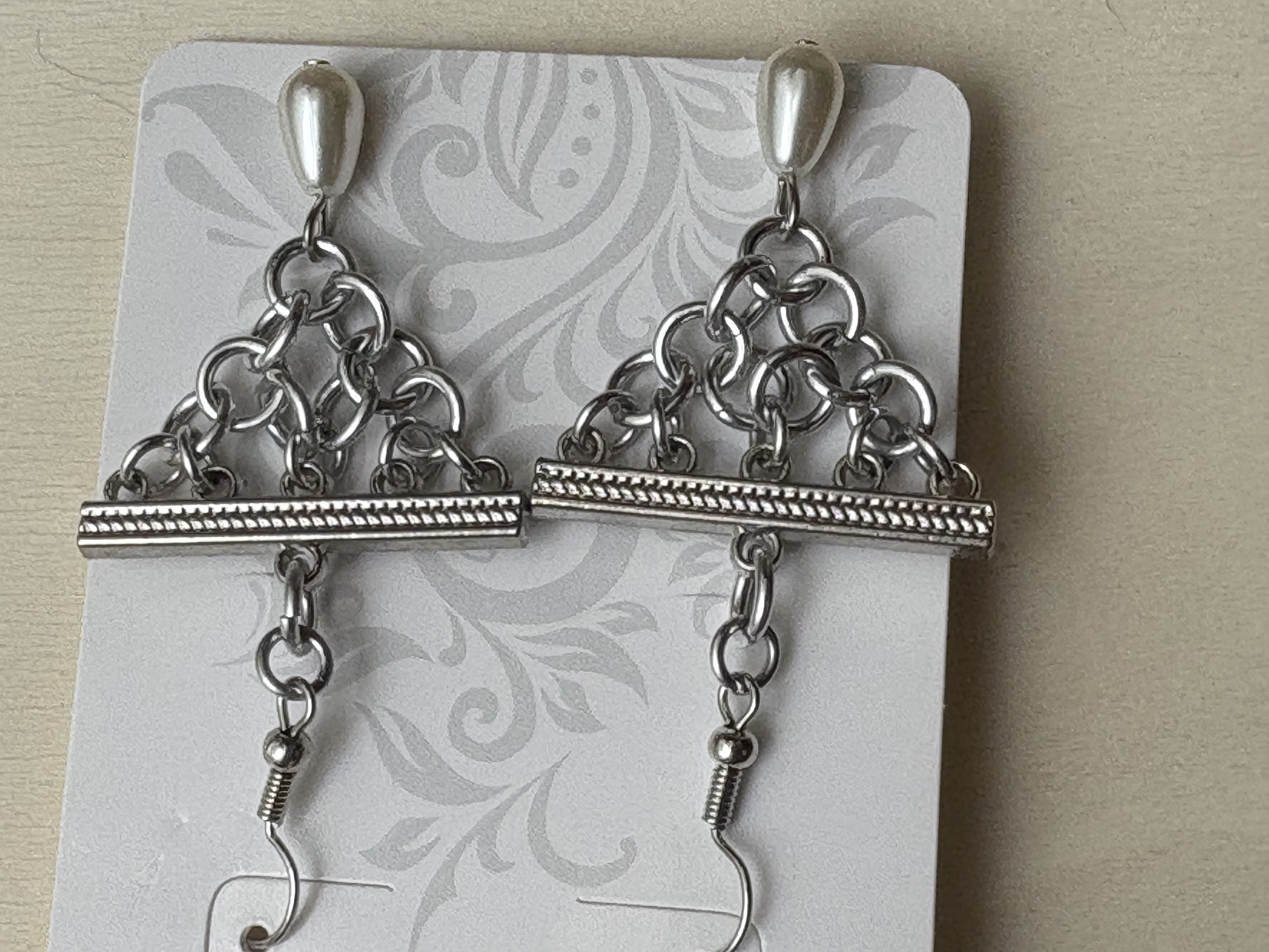 Chandelier Style Chainmaille and Pearl Charm Earrings
