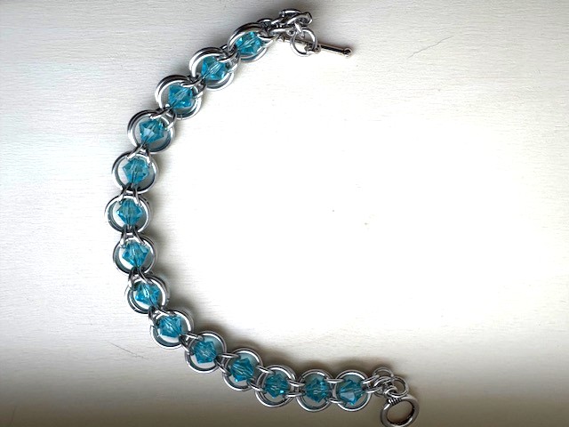 Light Aqua Captured Beaded Bracelet, 7.25"