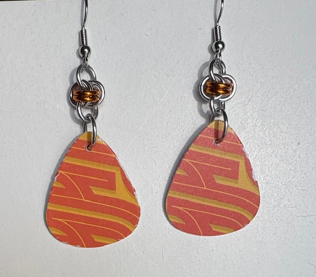 Abstract Lines Teardrop Earrings 