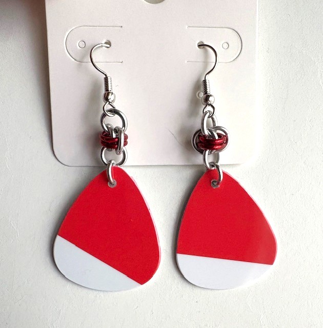 Red and White Teardrop Earrings 