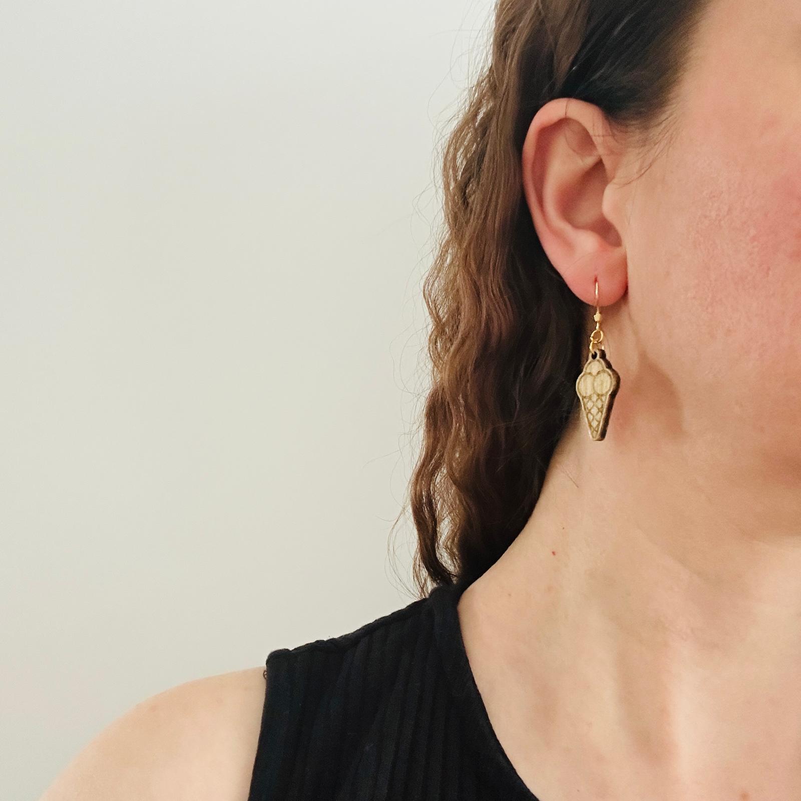 Ohrring „Eistüte“