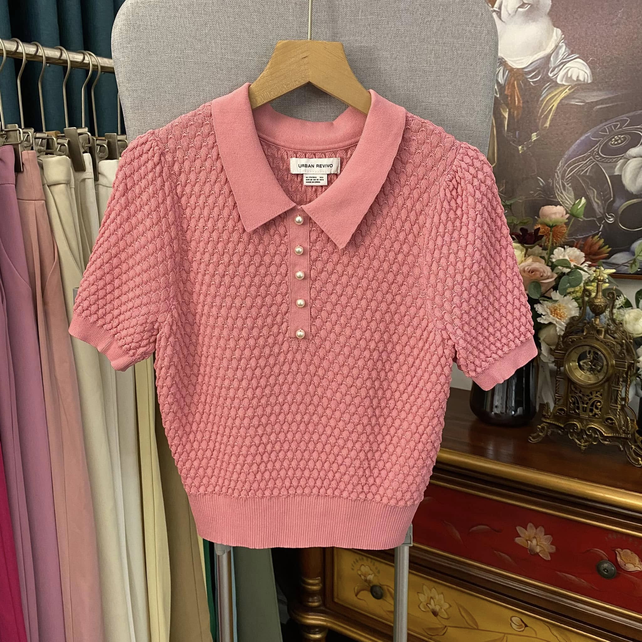 Áo Mongtoghi Nữ Cộc Tay - Có Cổ