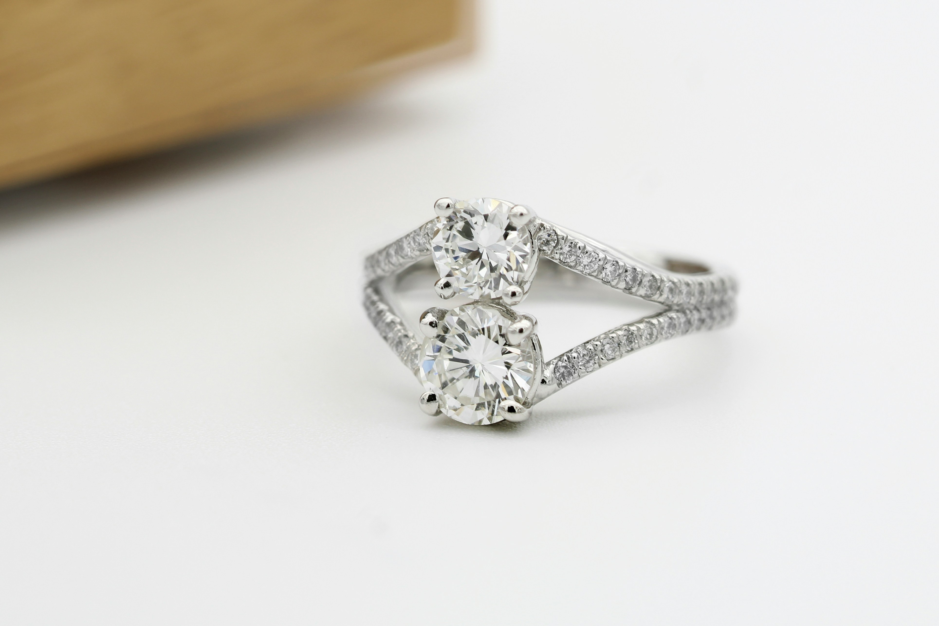 Guilt-Free Glamour: Eco-Friendly Lab-Grown Diamond Rings for Every Style