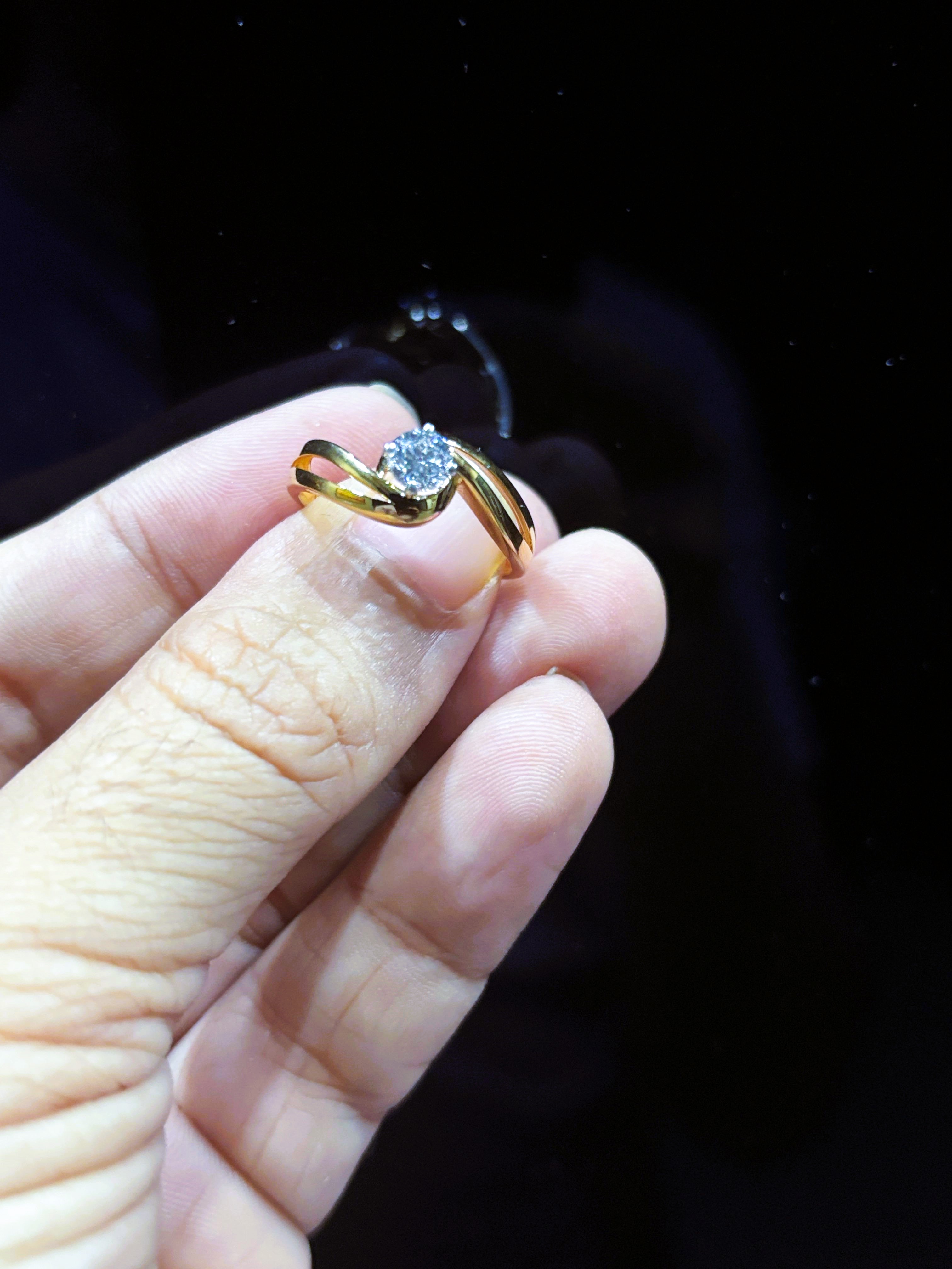 Timeless Beauty: The Stylish, Light-Weight Solitaire Lab-Grown Diamond Engagement Ring