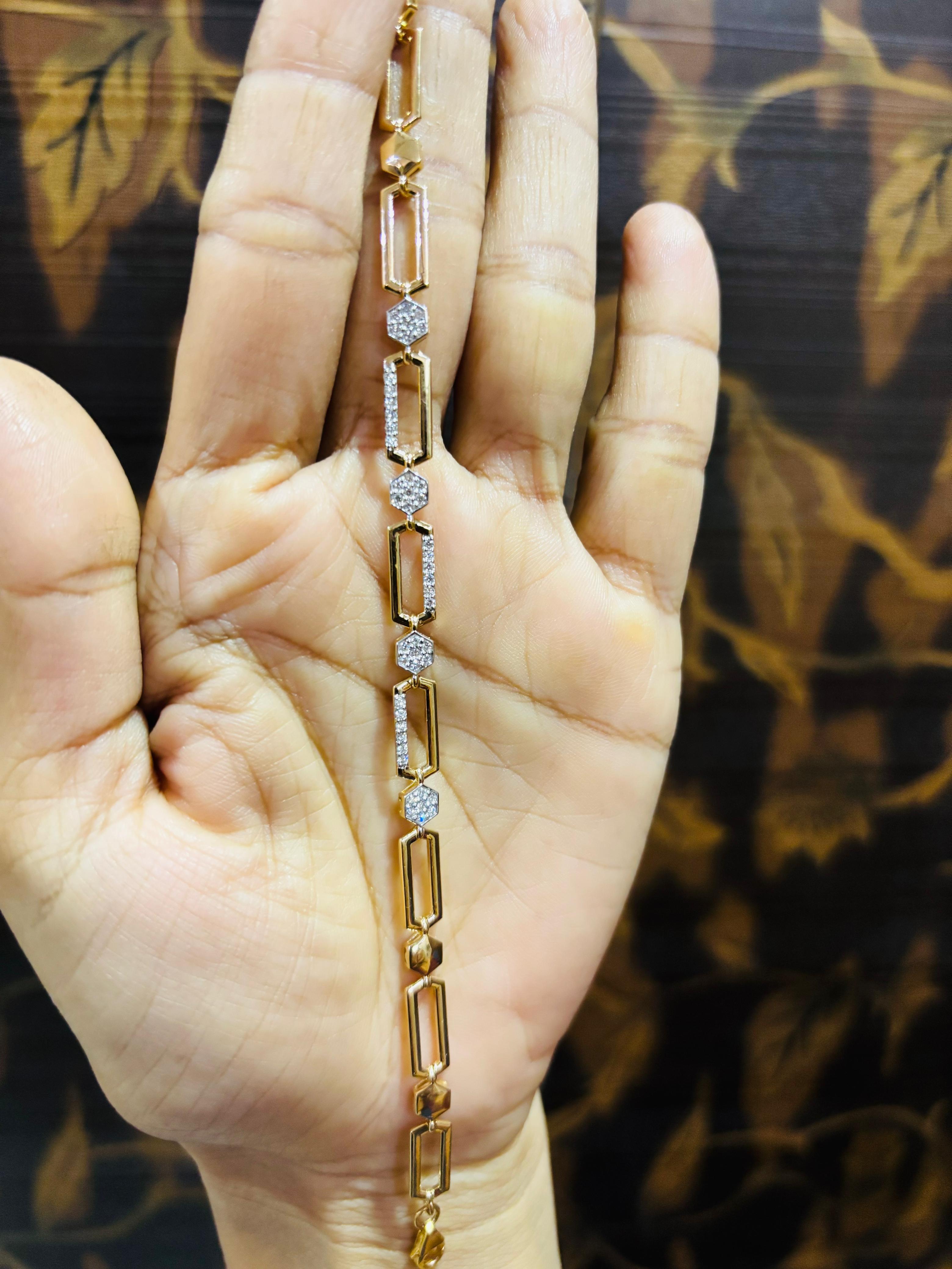 A Sparkling Touch: Women's Lab-Grown Diamond Bracelet to Elevate Your Look