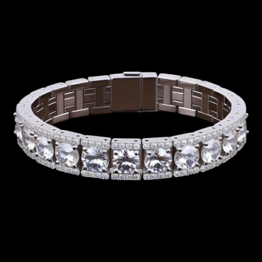 A Spark of Sophistication: Men’s Lab-Grown Diamond Bracelet
