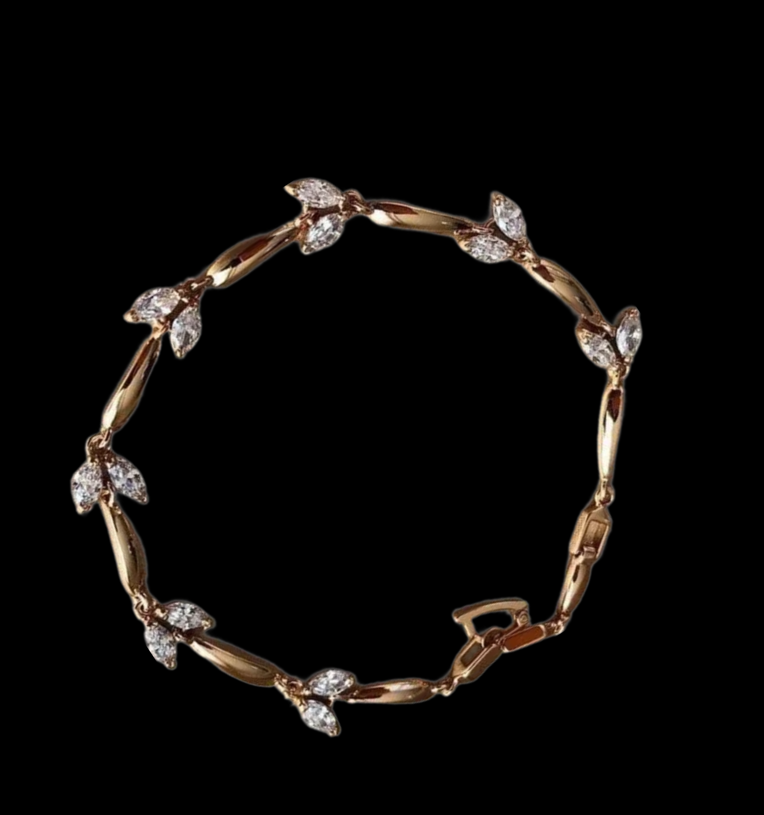 Chic and Stunning Women's Lab-Grown Diamond Bracelet – Pure Radiance