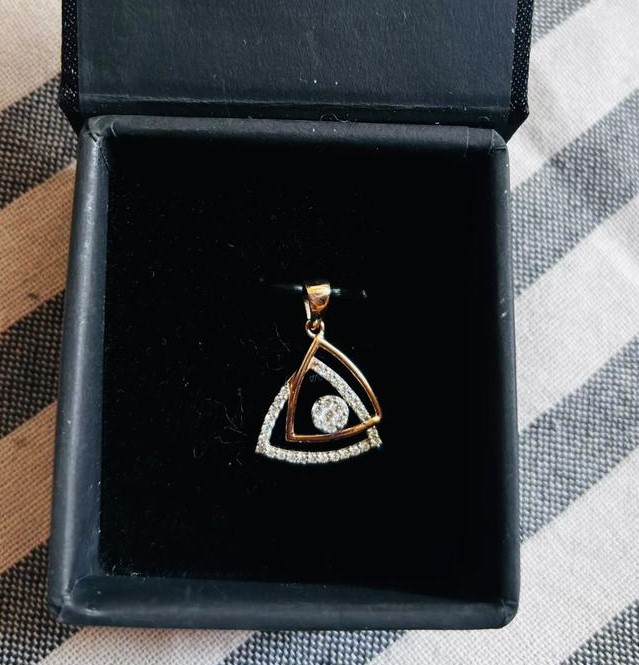 Trinity Glow Diamond Set