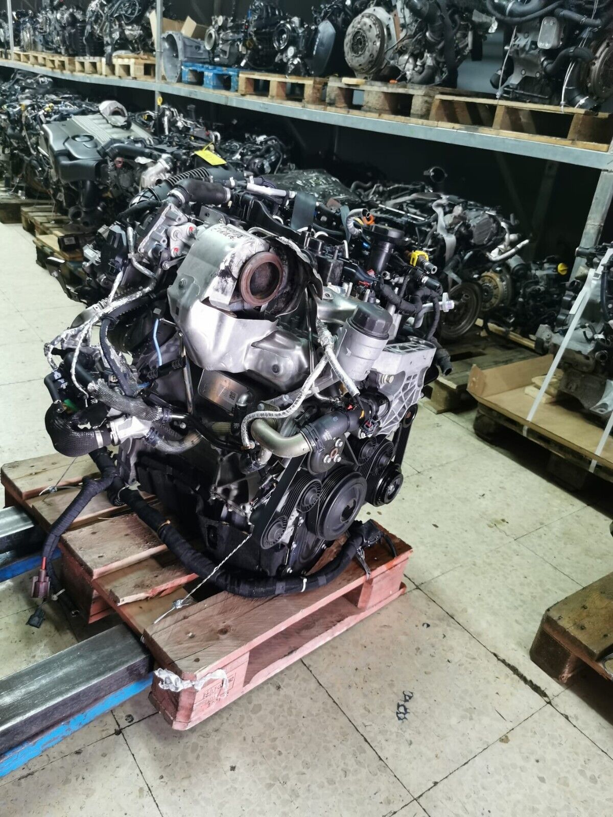 MOTORE COMPLETO DI INIEZIONE E TURBO RANGE ROVER EVOQUE 2.0TD CON SIGLA 204DTD