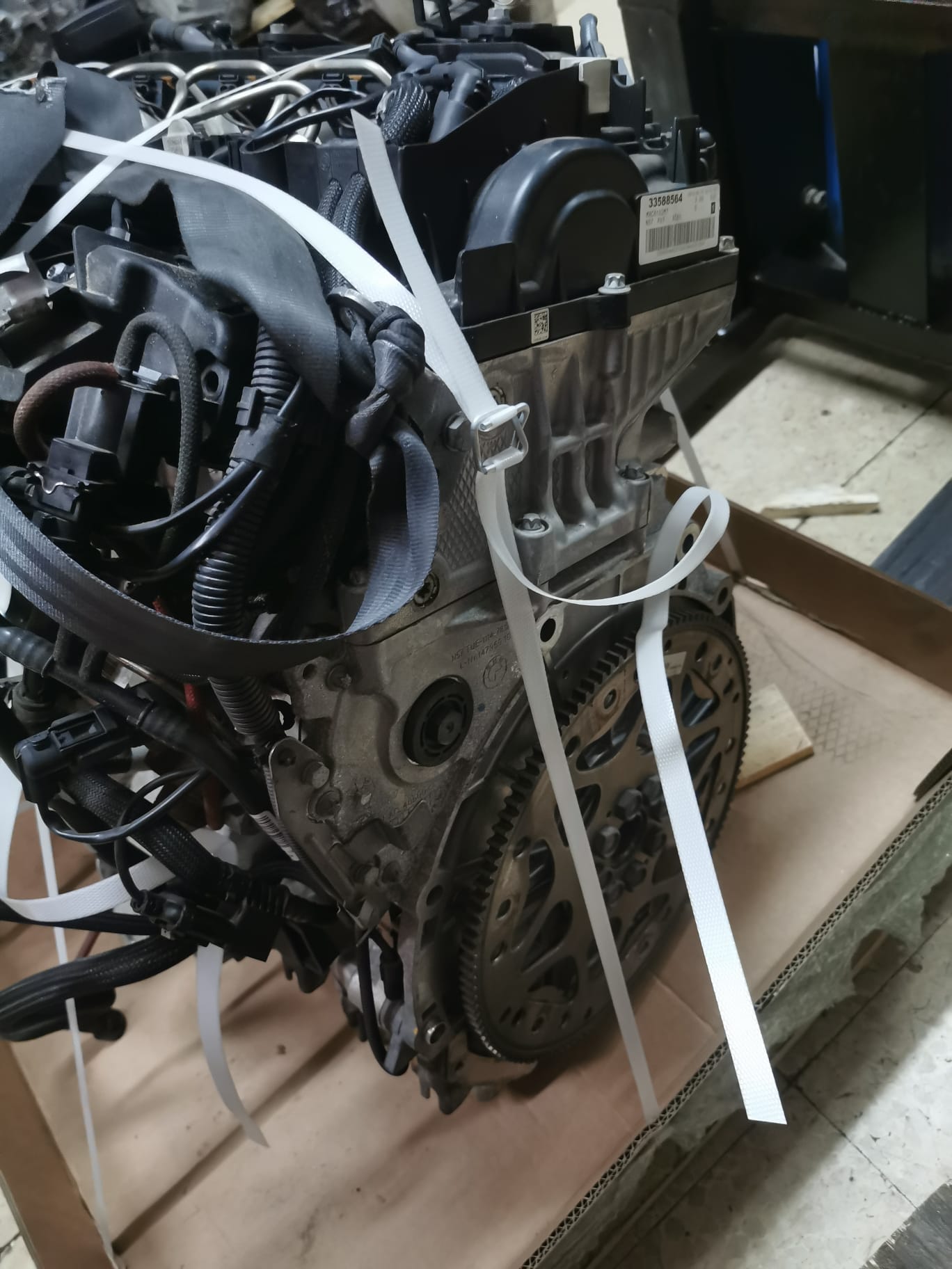 MOTORE USATO COMPLETO DI INIEZIONE E TURBO BMW 3.0TD AVENTE SIGLA N57D30A VERSIONE 190KW ANNO 2012 IN POI