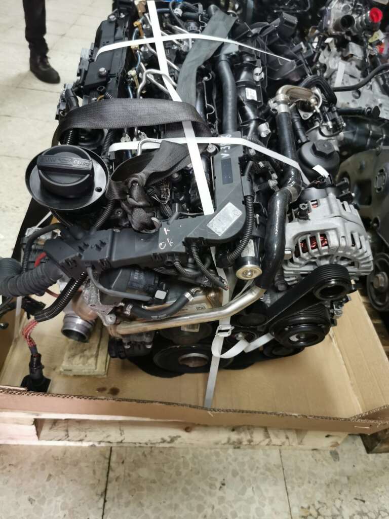 MOTORE USATO COMPLETO DI INIEZIONE E TURBO BMW AVENTE SIGLA N57D30A VERSIONE FINO AL 2010