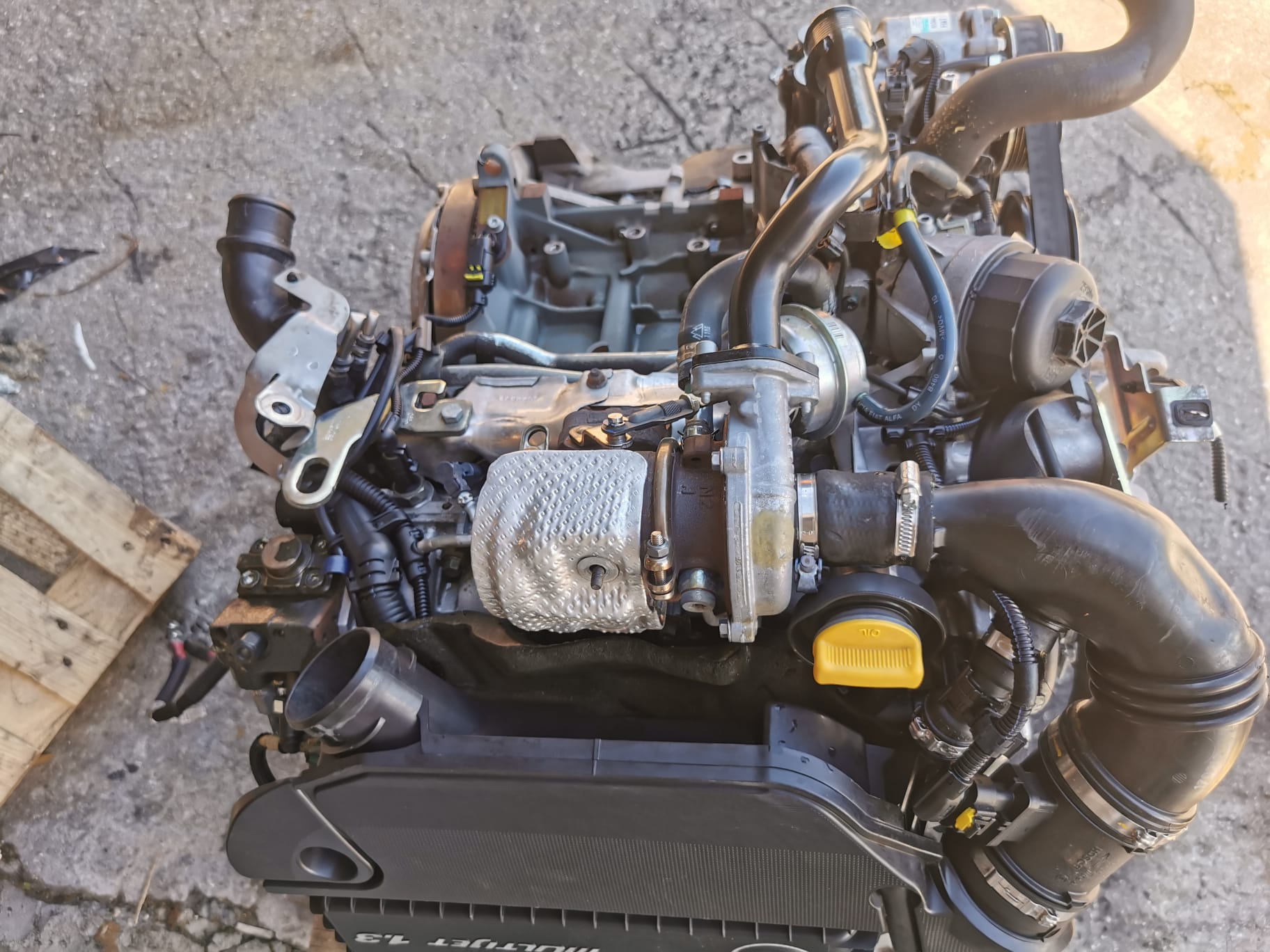 MOTORE USATO FIAT 1.3 MJET COMPLETO DI INIEZIONE E TURBO AVENTE SIGLA 199A9000