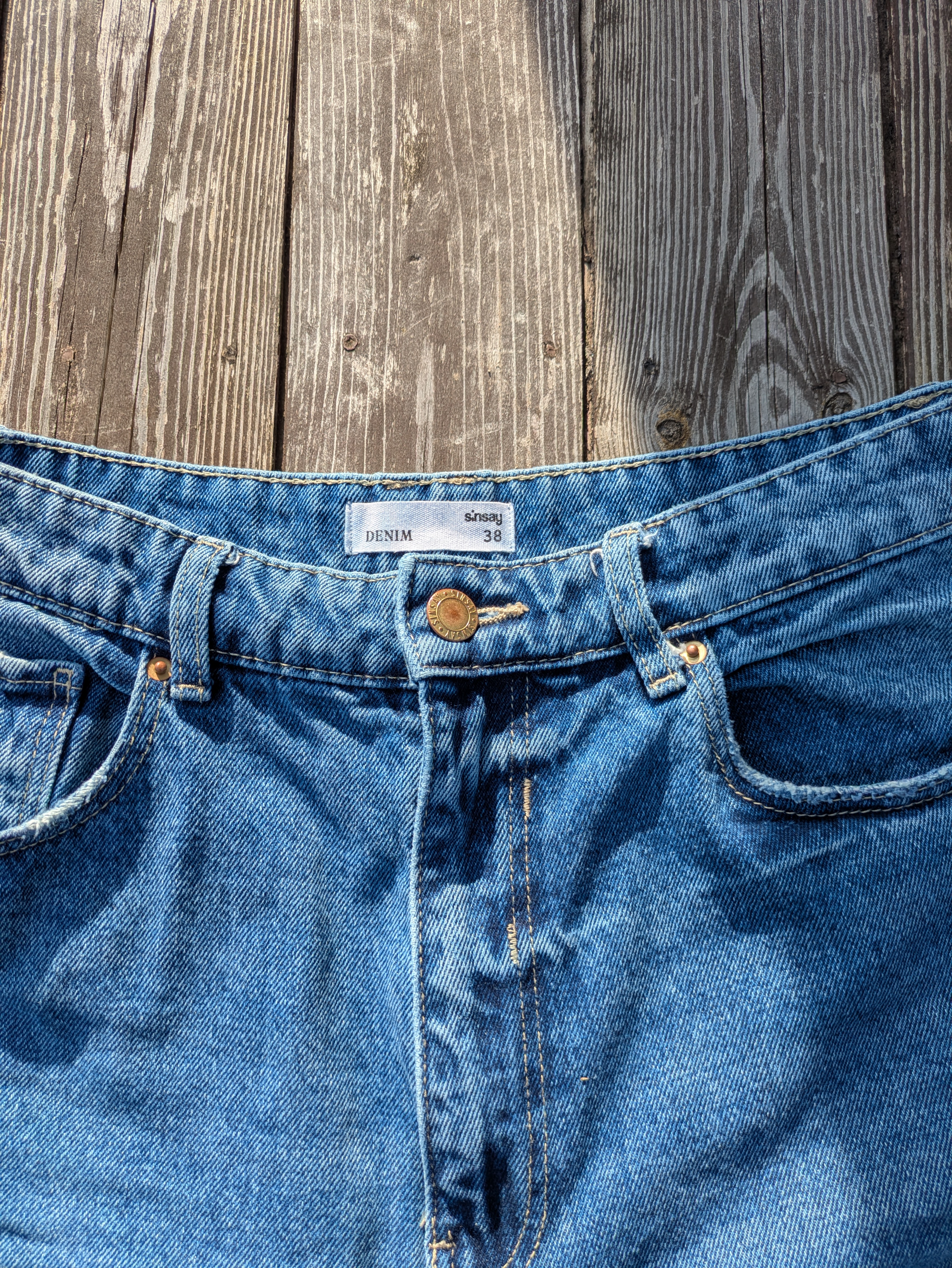 Džinsai ,,Pabučiuok''