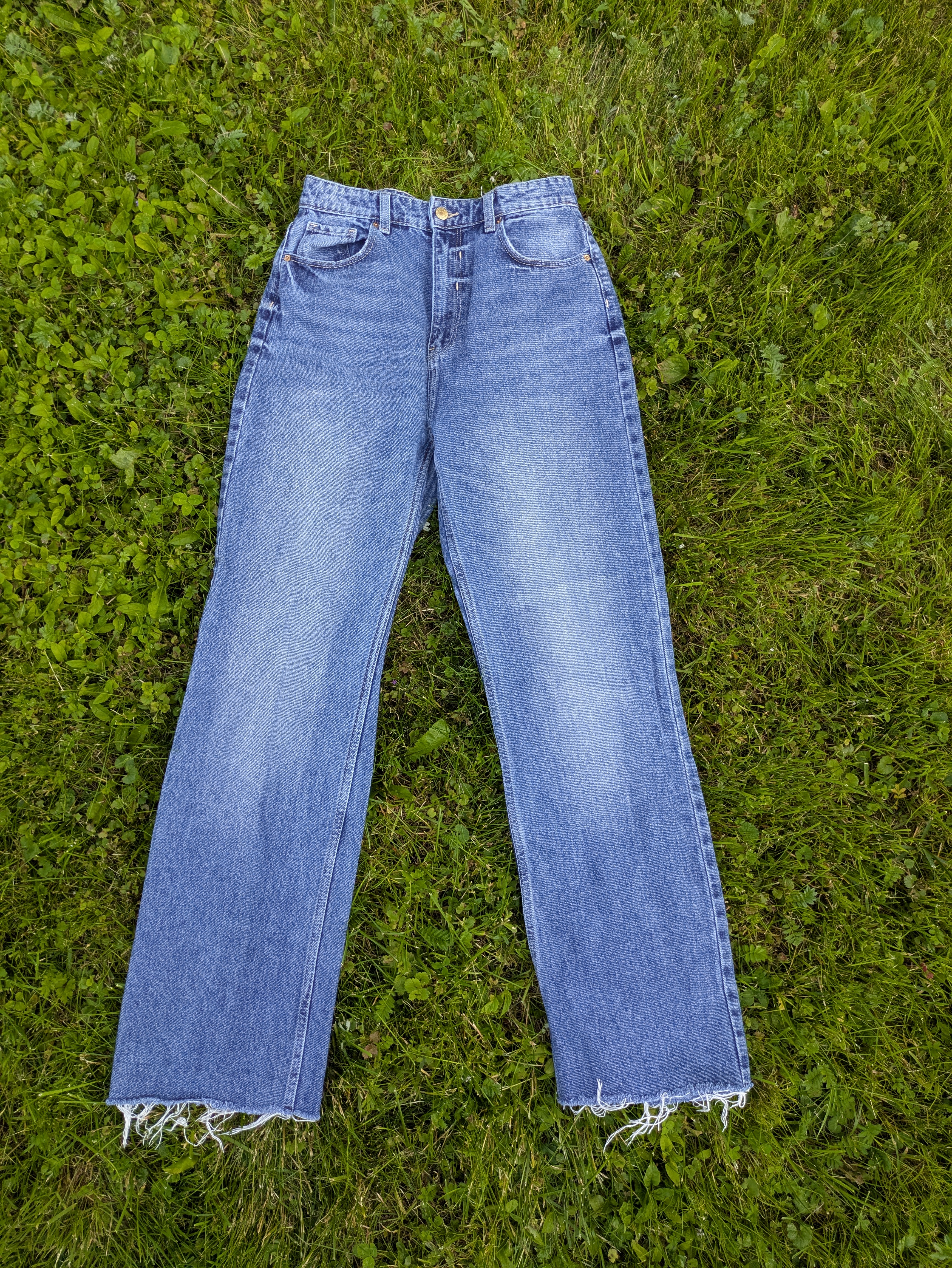 Džinsai ,,Pabučiuok''