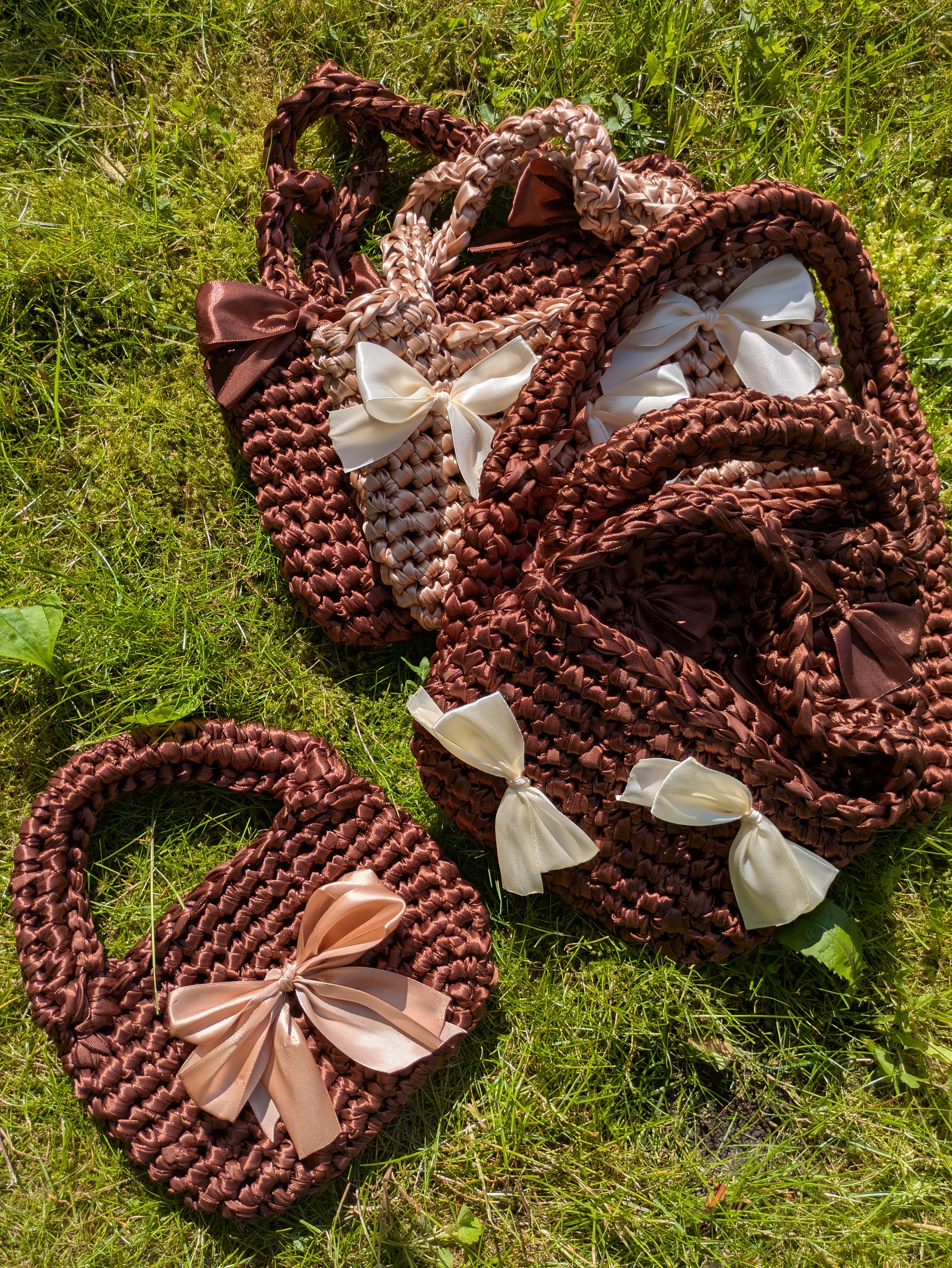 Nerta tašytė ,,Luknė'' ketvirta kolekcija