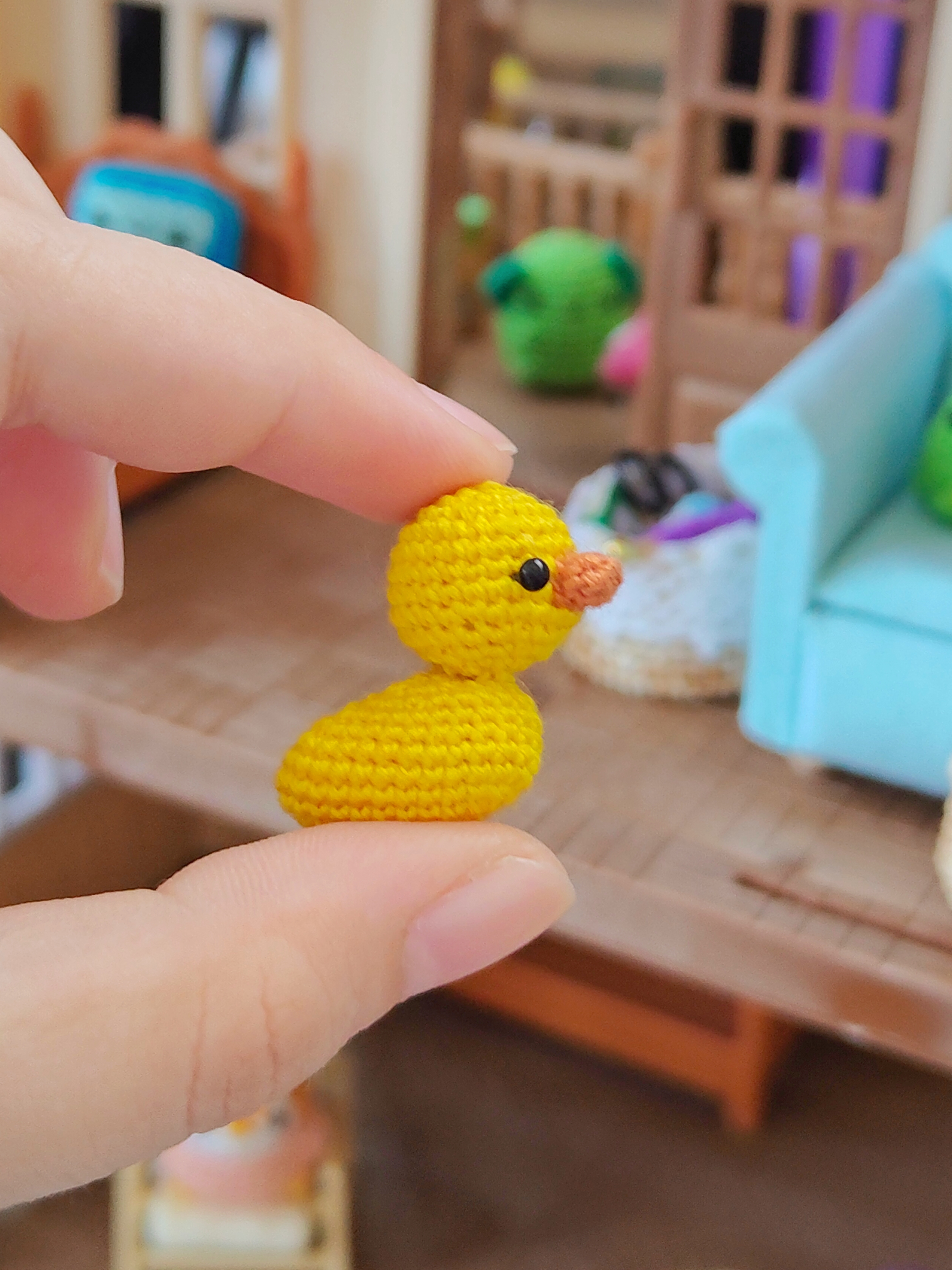Micro Rubber Duck