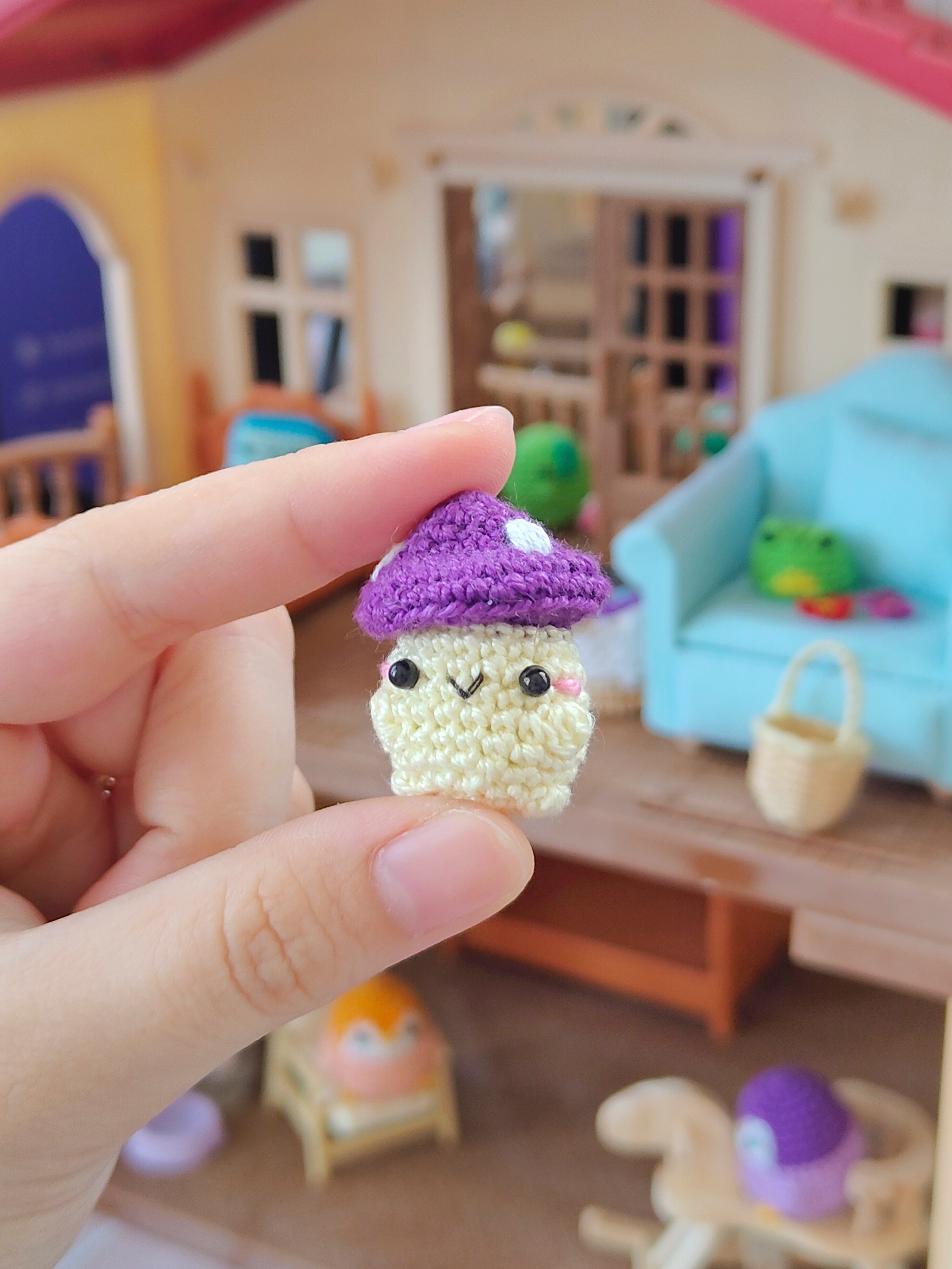 Mini Mushroom Bby