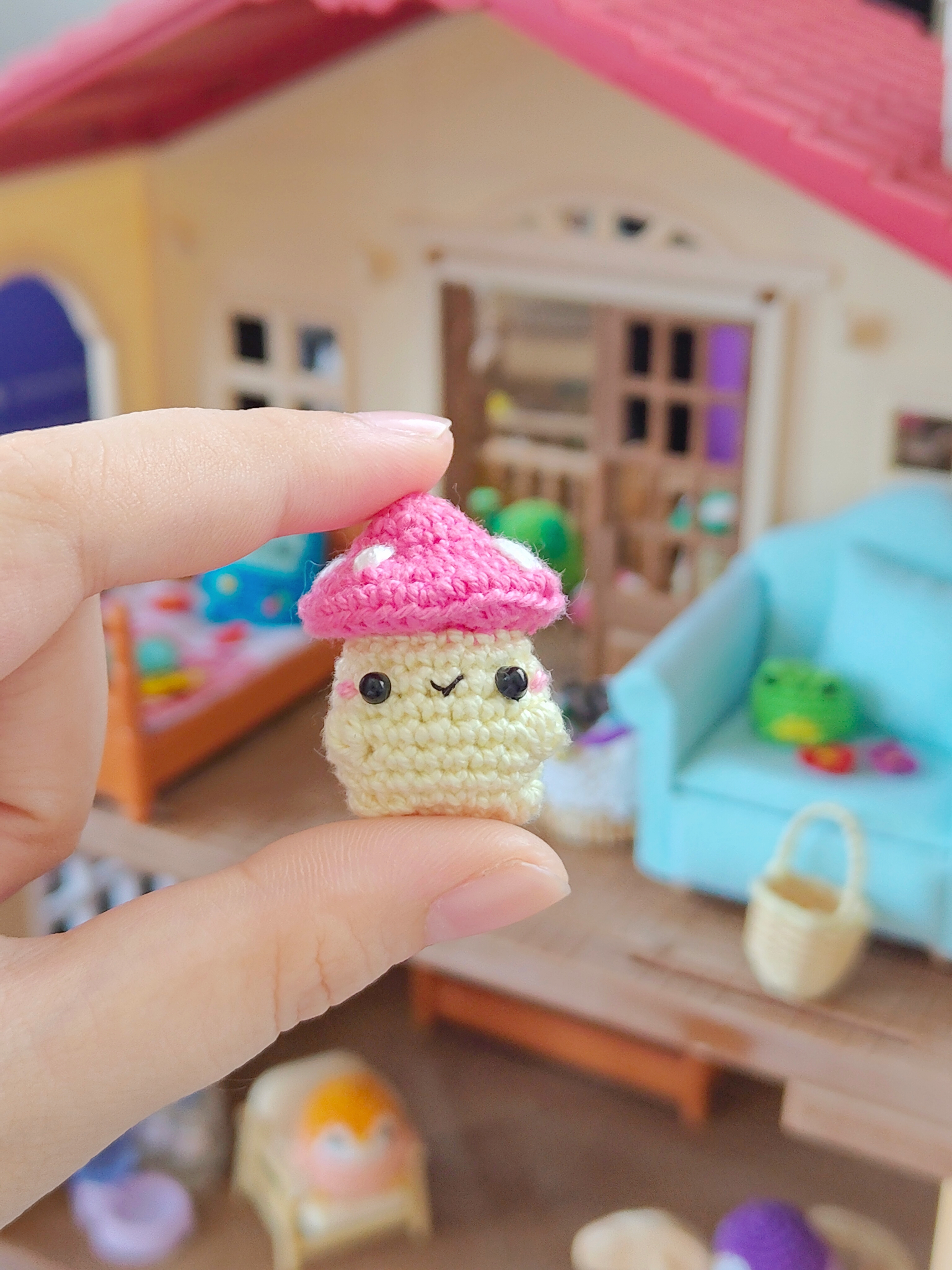 Mini Mushroom Bby
