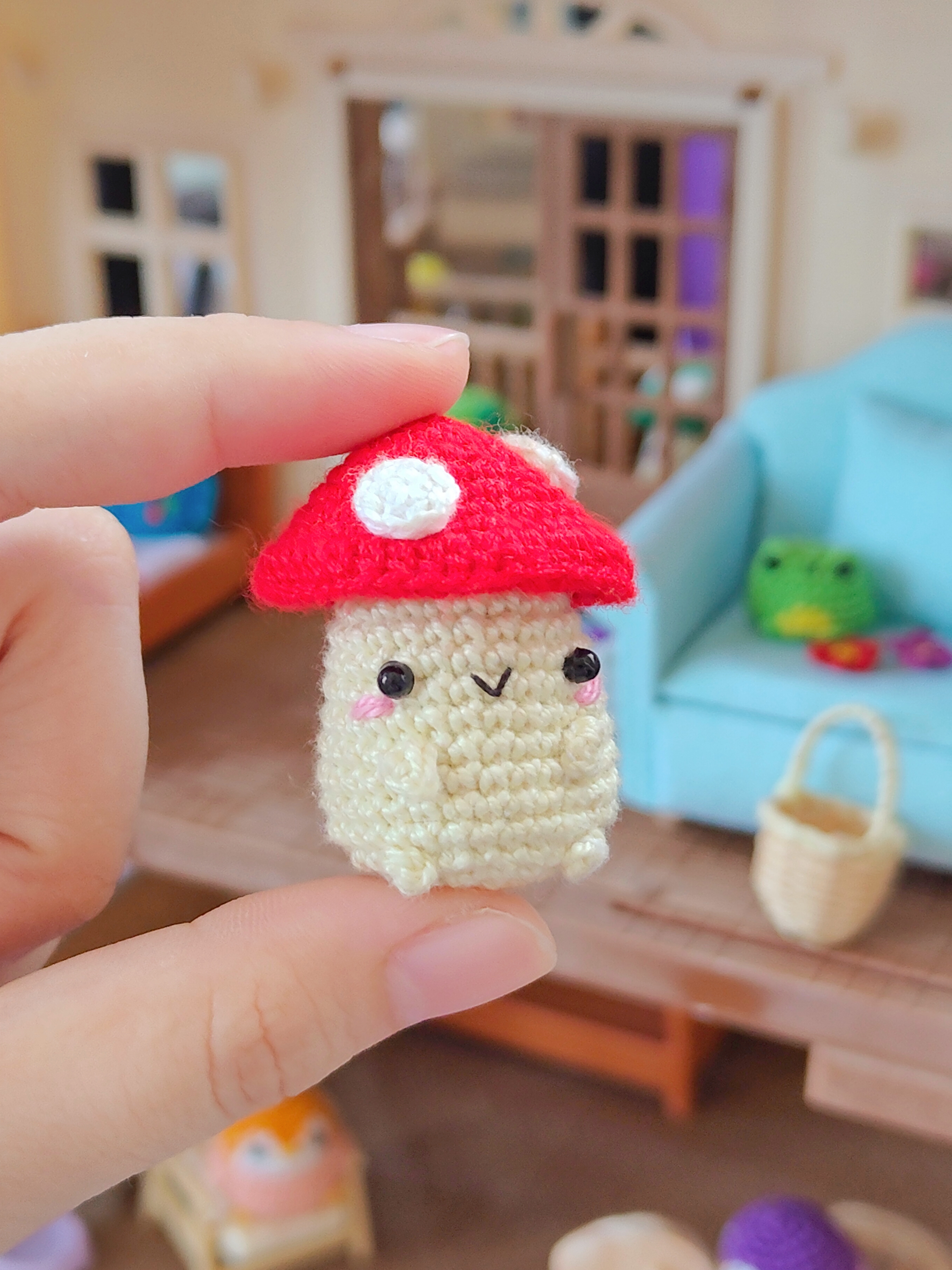 Mini Mushroom Boi