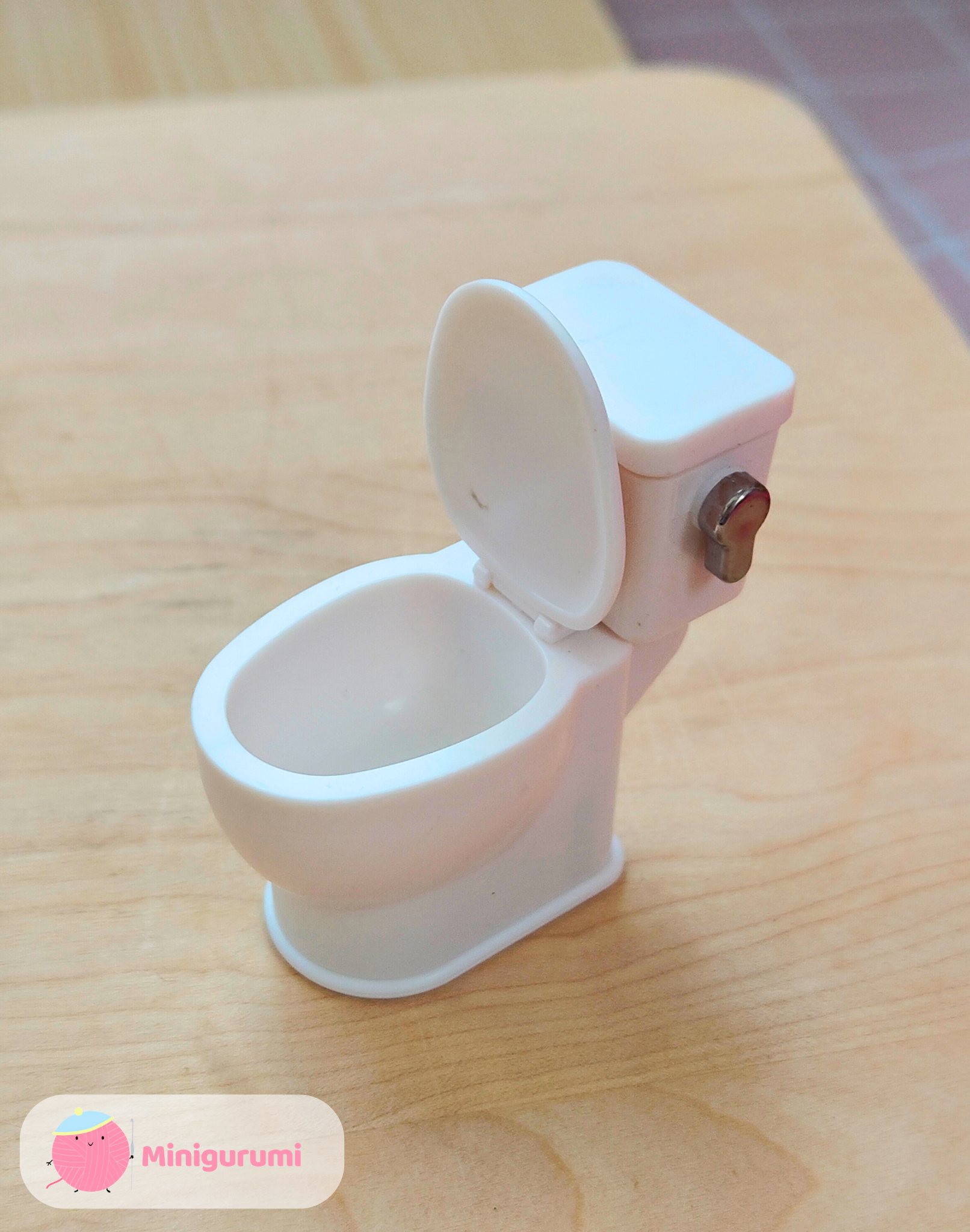 Mini Toilet 
