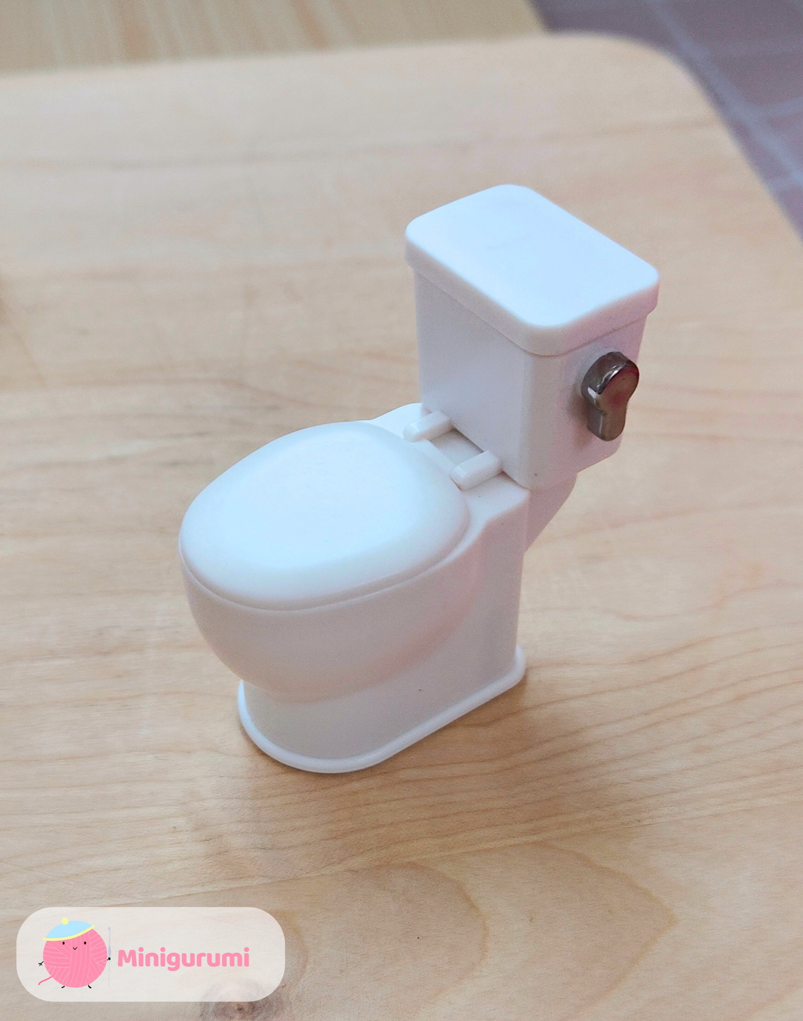 Mini Toilet 