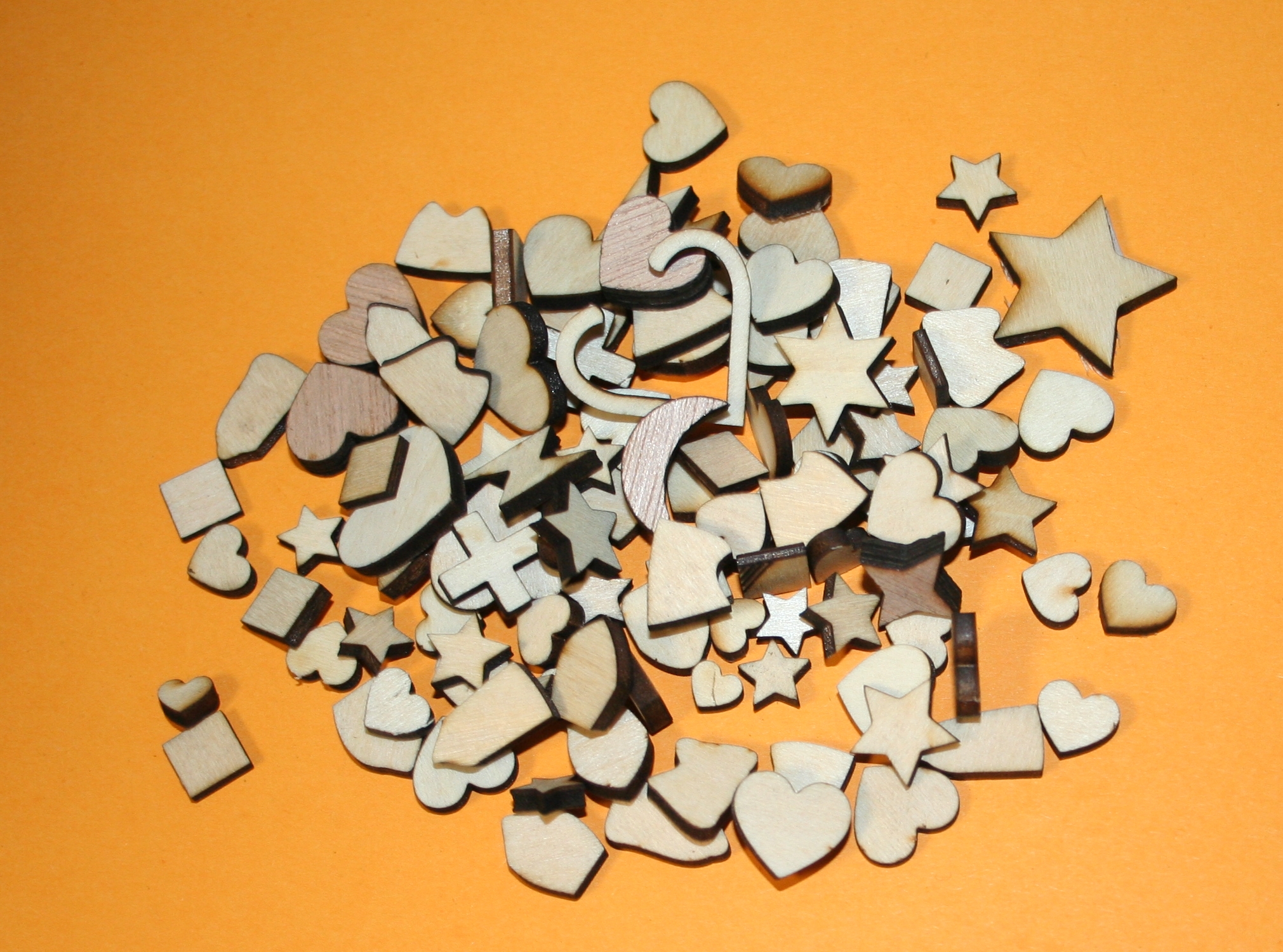 Vrac de formes diverses pour scrapbooking, loisirs créatifs 