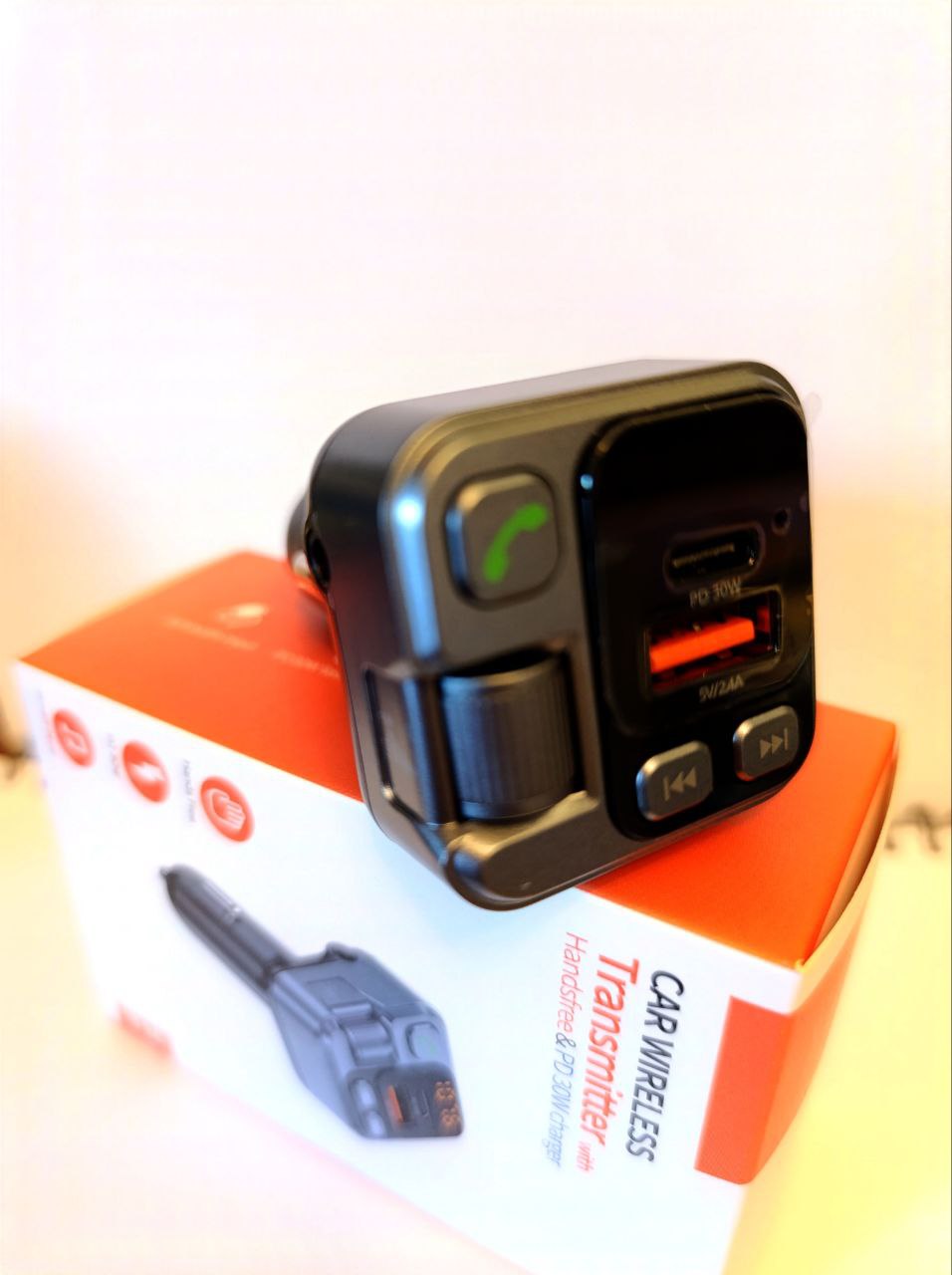Bluetooth FM-трансмітер T16