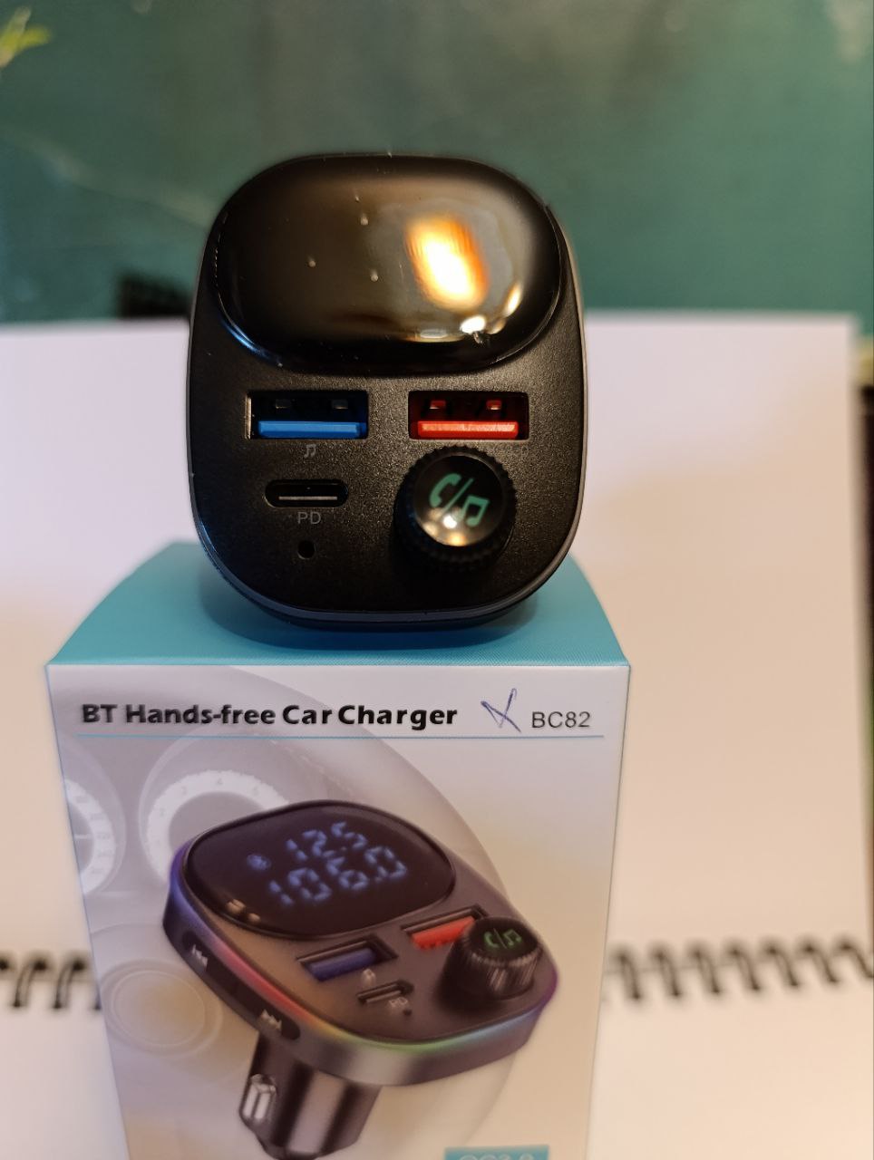 Bluetooth FM-трансмітер BC82