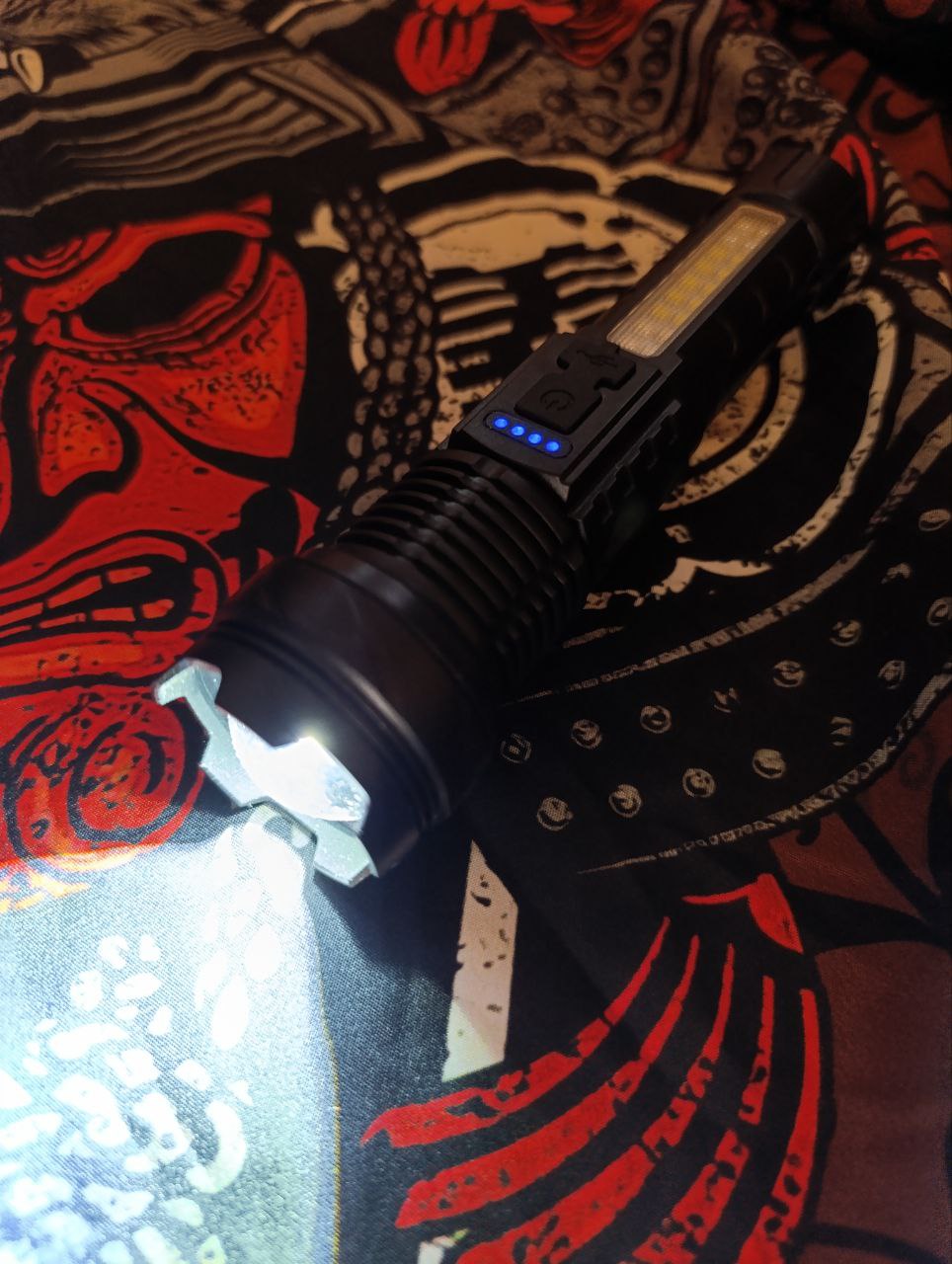 1 LED Ліхтарик