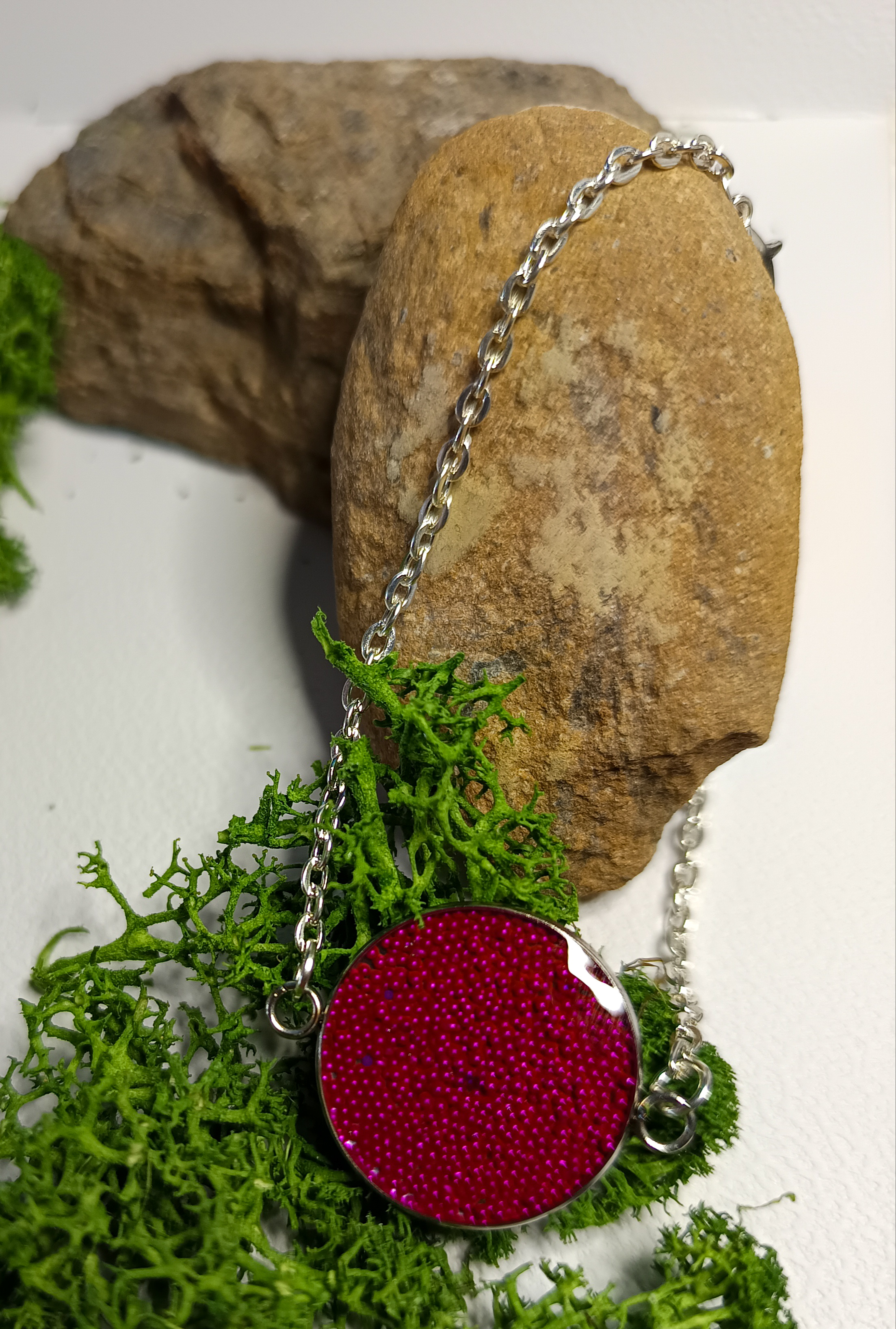 Bracelet pendentif rouge