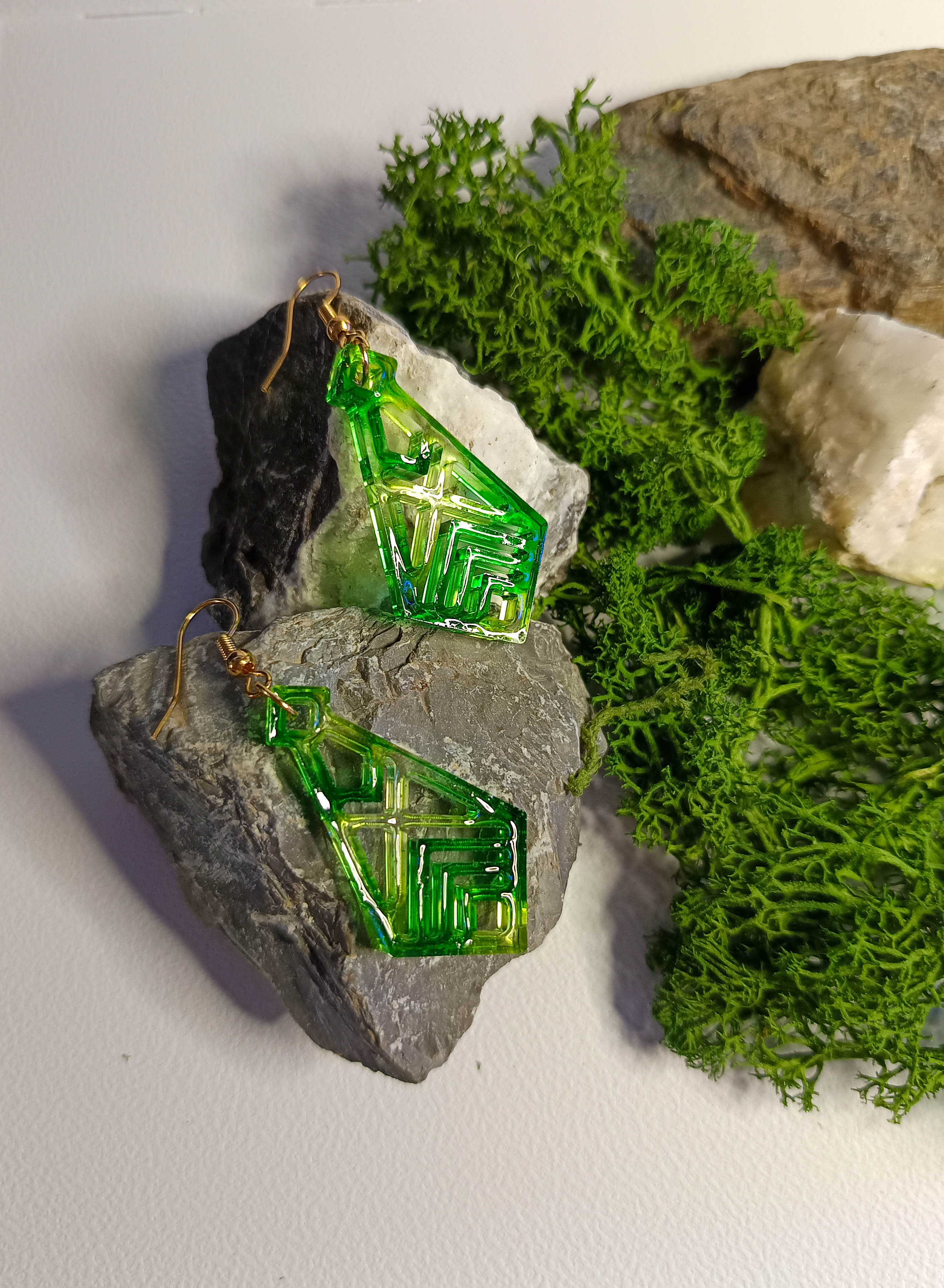 Boucles d'oreilles en résine